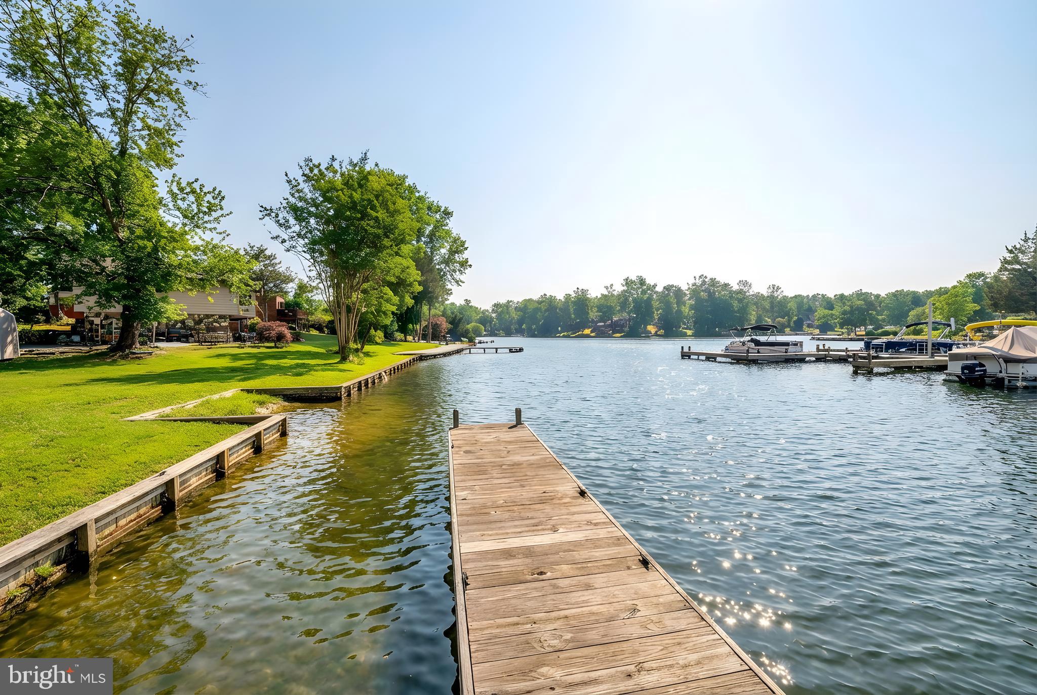 LAKE OF THE WOODS - Residential