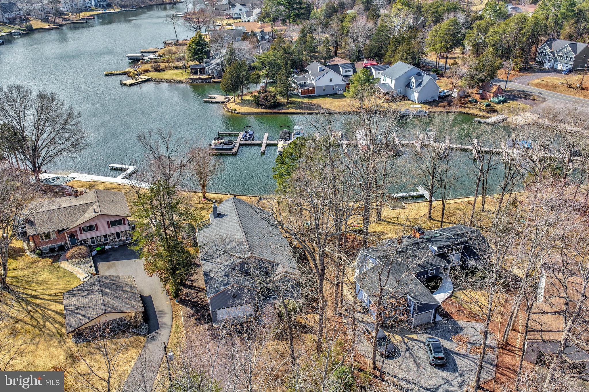 LAKE OF THE WOODS - Residential