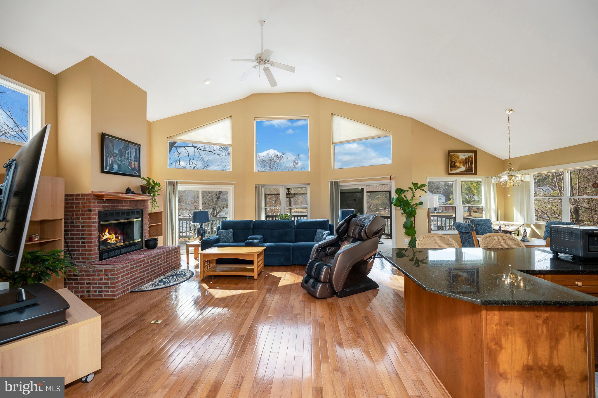 LAKE OF THE WOODS - Residential