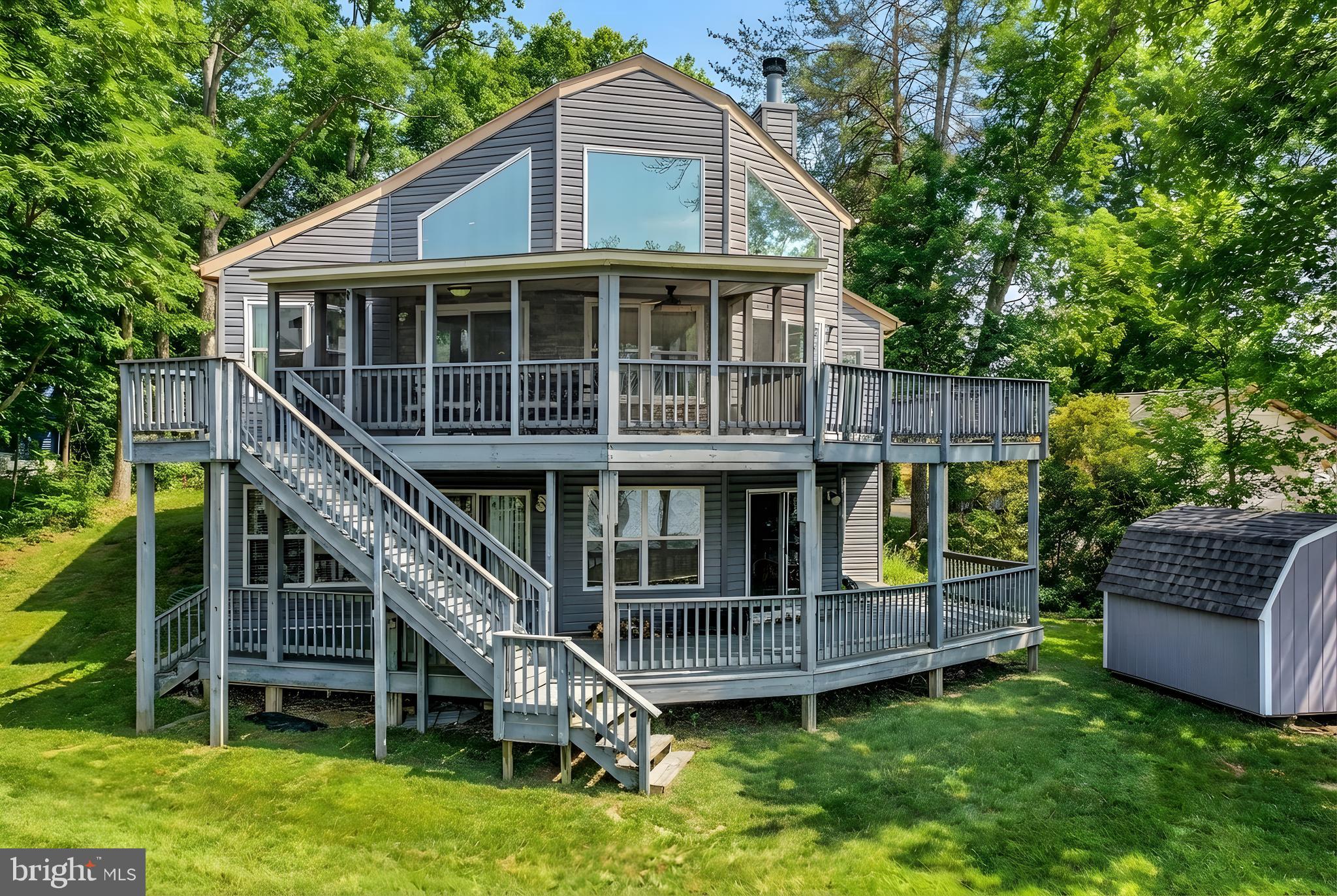 LAKE OF THE WOODS - Residential