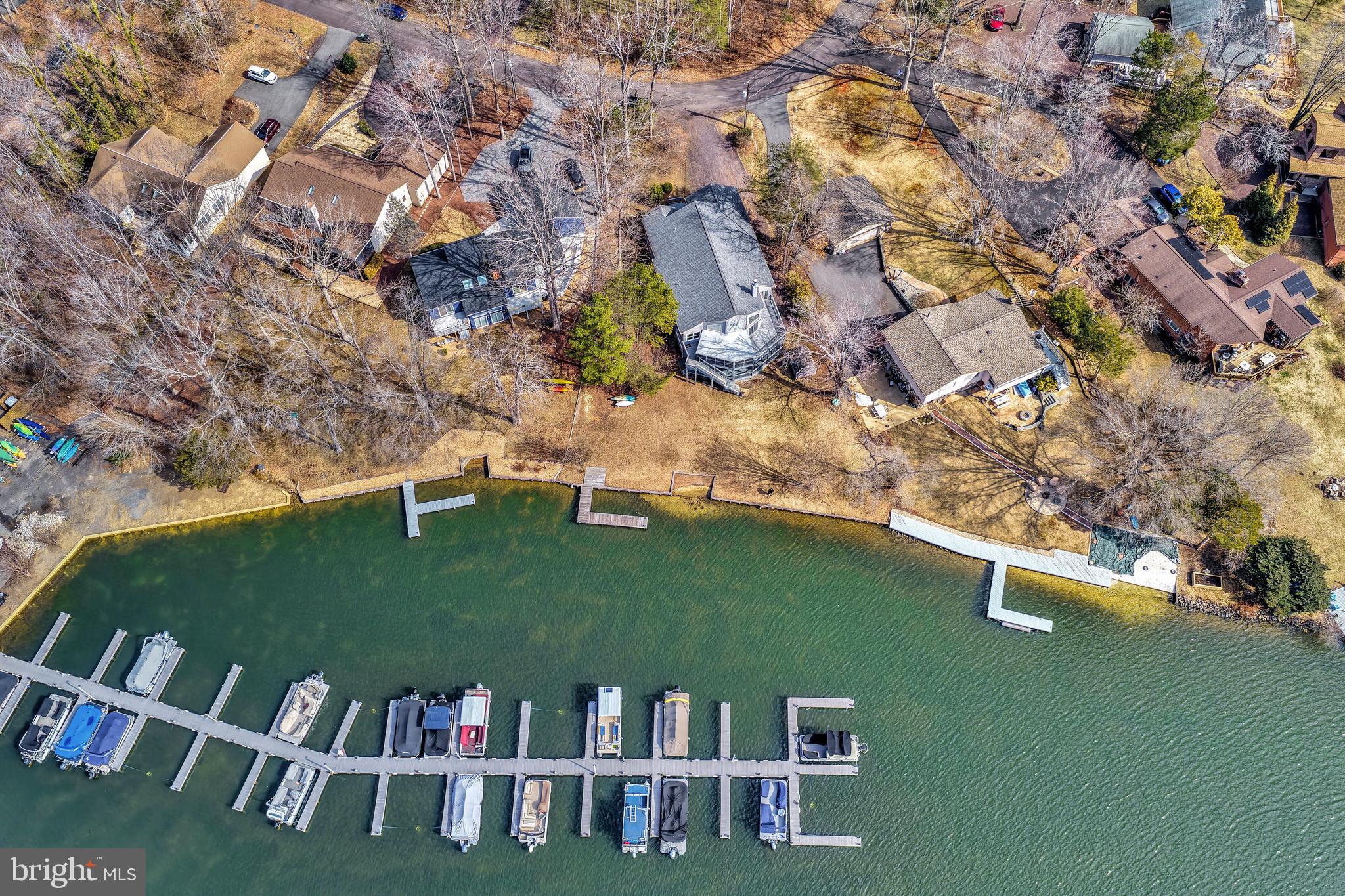 LAKE OF THE WOODS - Residential