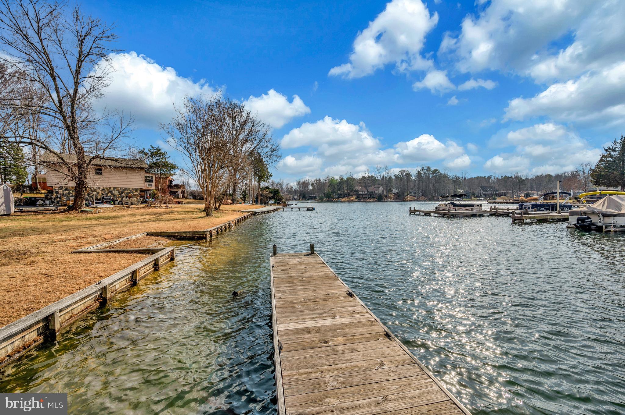 LAKE OF THE WOODS - Residential