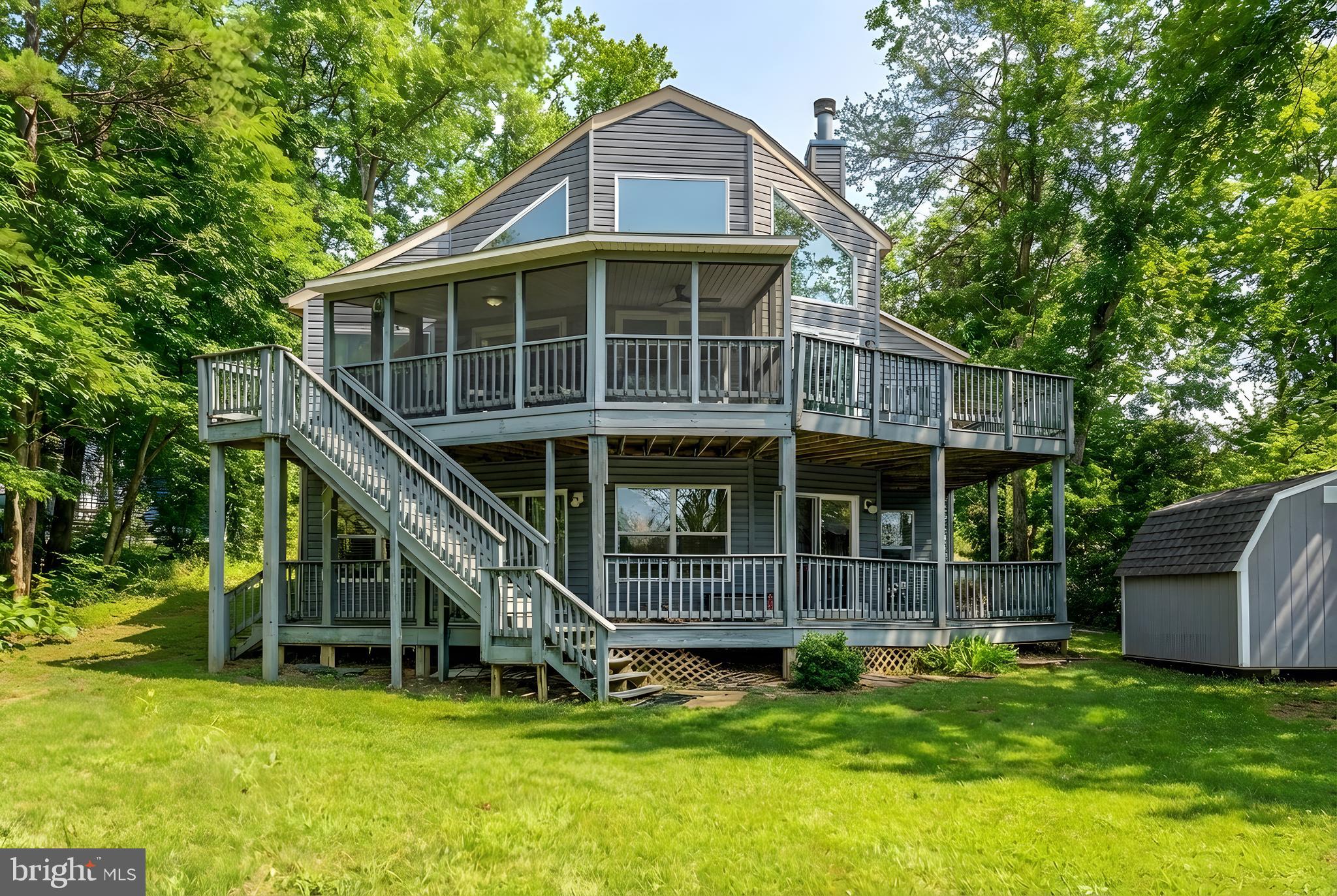 LAKE OF THE WOODS - Residential