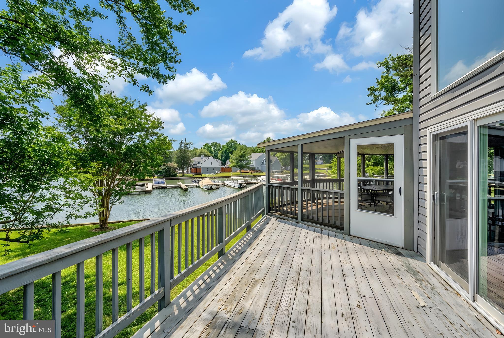 LAKE OF THE WOODS - Residential