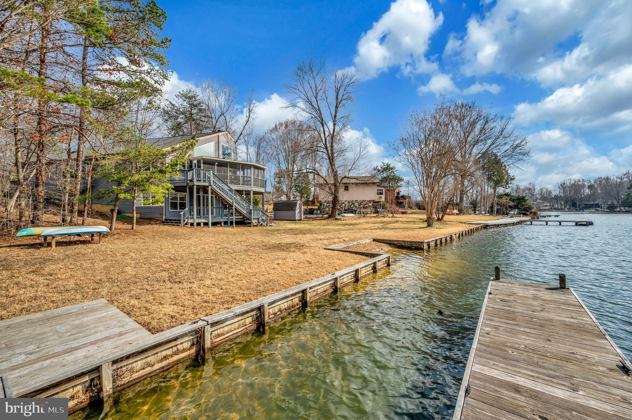 LAKE OF THE WOODS - Residential