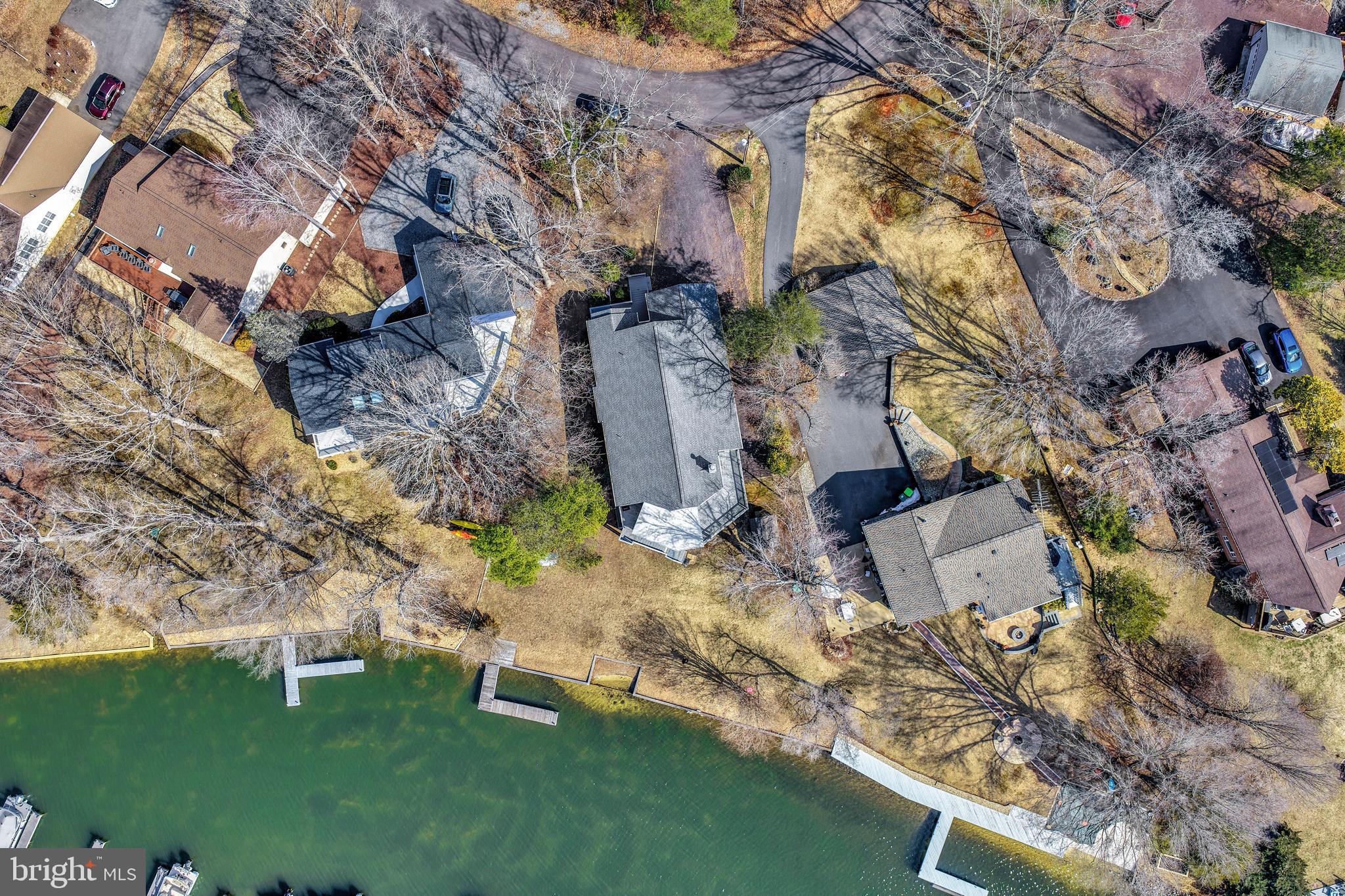 LAKE OF THE WOODS - Residential