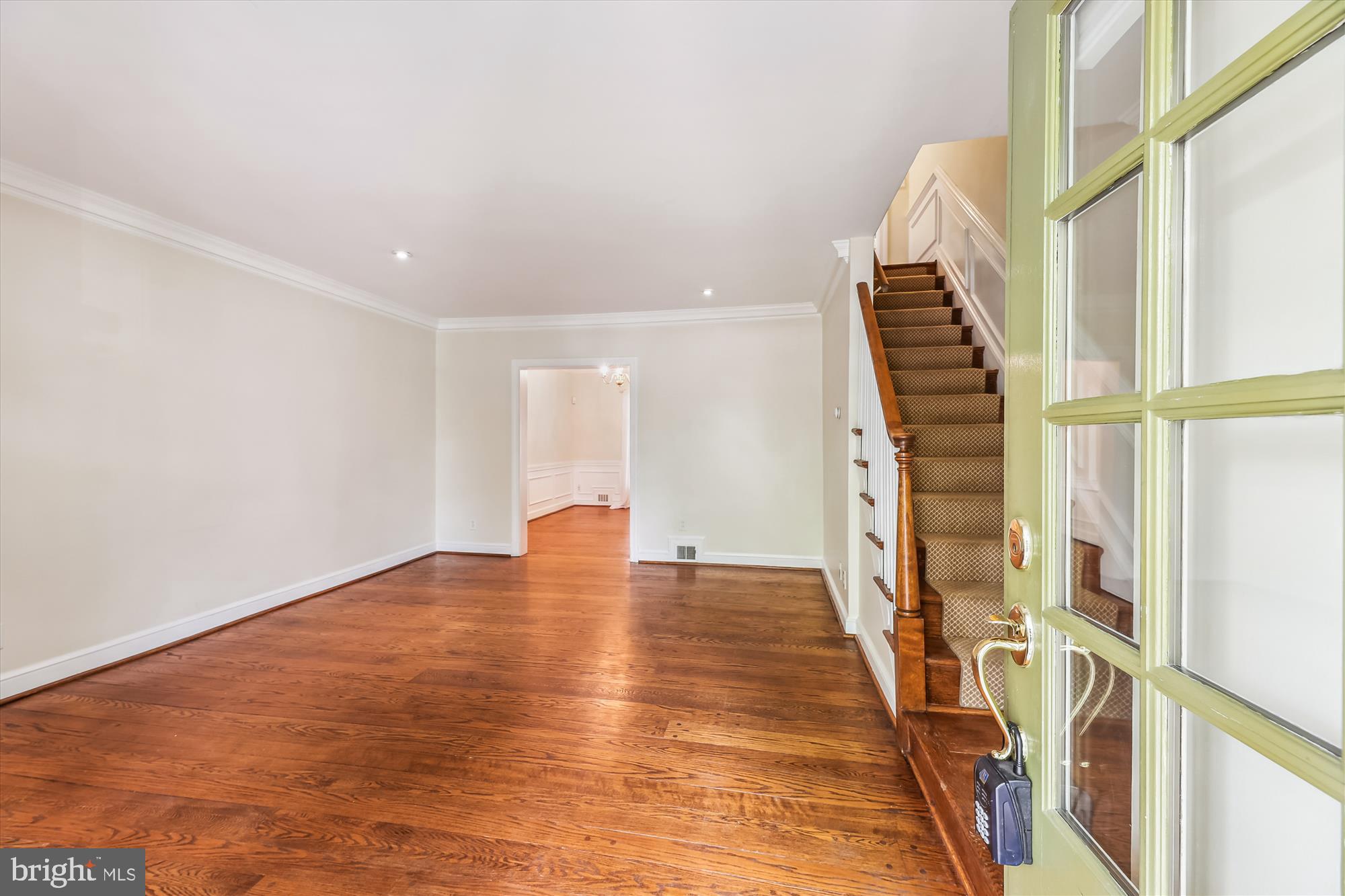 YATES GARDENS - Residential Lease