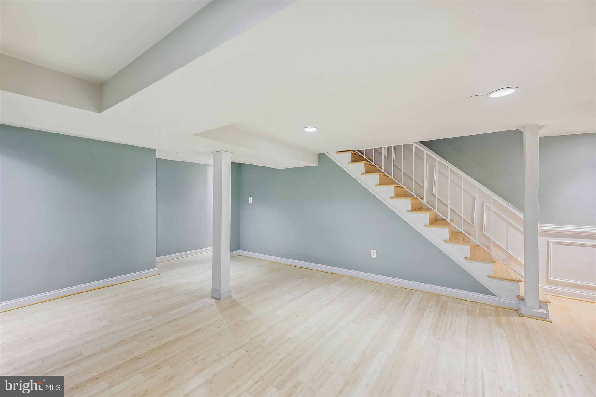 YATES GARDENS - Residential Lease