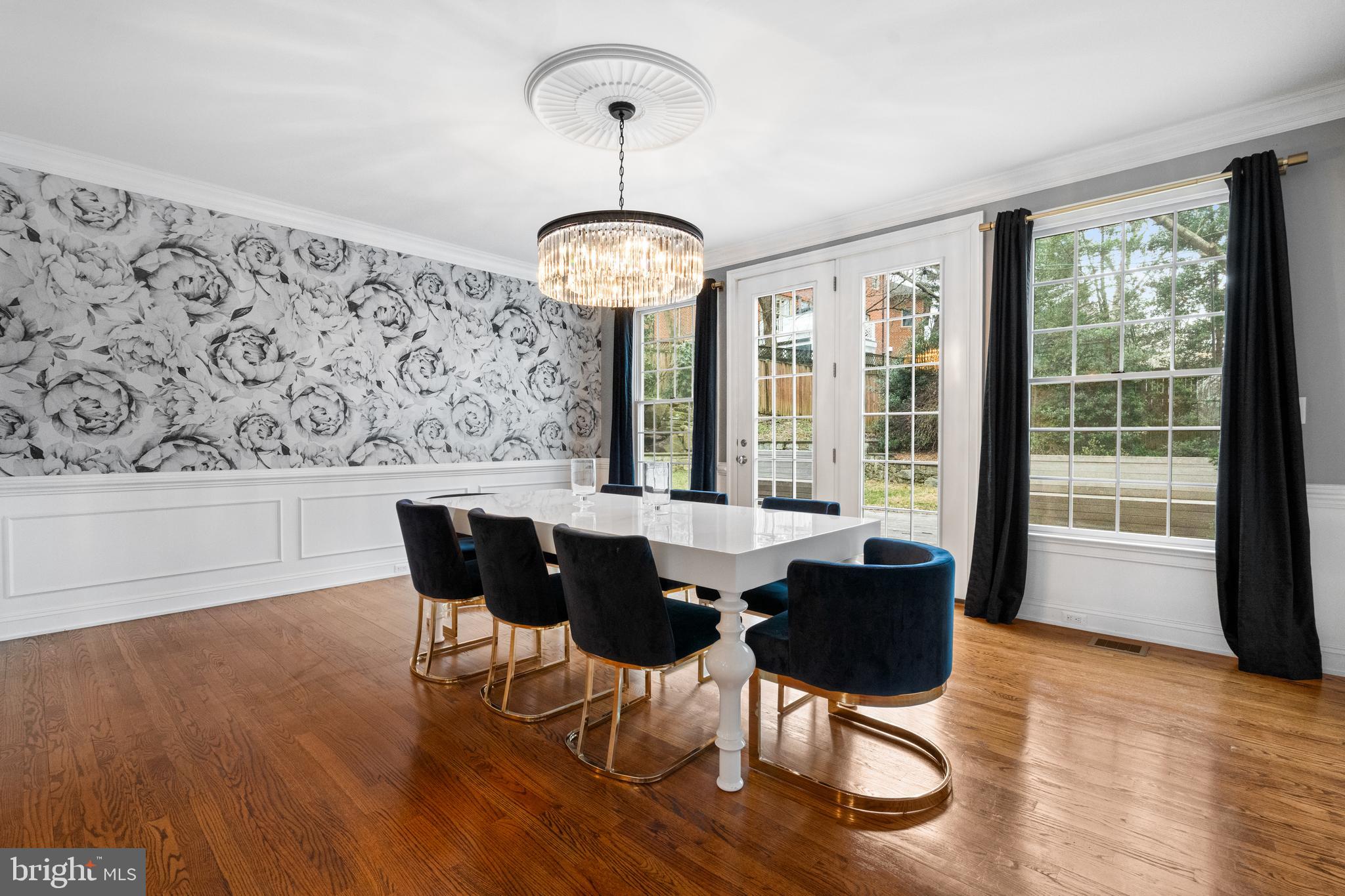 ARLINGWOOD - Residential