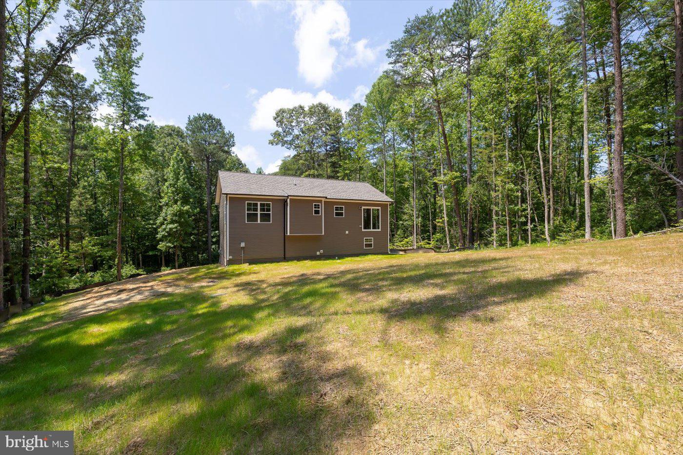 PRESIDENTIAL LAKES - Residential