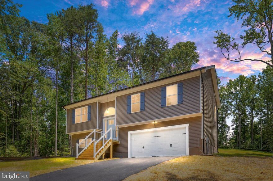 ****MOVE-IN READY!!!**** CHECK OUT THIS BEAUTIFUL FIVE-BEDROOM, THREE-BATH HOME! THIS BRAND-NEW 2025 CONSTRUCTION IS CONVENIENTLY LOCATED IN THE PRESIDENTIAL LAKES COMMUNITY WITH AMENITIES RANGING FROM A SWIMMING POOL, BEACH, LAKE ACCESS, PICNIC AREAS, PLAYGROUNDS & MORE! ENJOY A SIMPLIFIED INDOOR ENTERTAINING EXPERIENCE WITH A WONDERFUL OPEN FLOOR PLAN WITH HIGH CEILINGS, LUXURY VINYL PLANK FLOORING & ILLUMINATING NATURAL LIGHTING! INCREDIBLE GOURMET KITCHEN WITH LOADS OF QUARTZ COUNTERTOPS THAT INCLUDE A LARGE CENTER ISLAND WITH PENDANT LIGHTING, STAINLESS STEEL APPLIANCES MATCHED WITH A STAINLESS STEEL FARMHOUSE SINK WITH A GOURMET FAUCET, PERFECTLY COMPLIMENTING THE MODERN CABINET PULLS & A SPACIOUS DINING AREA WITH PENDANT LIGHTING & SLIDING GLASS DOORS TO THE REAR! SPLENDID MAIN-LEVEL OWNER'S SUITE WITH HIGH CEILINGS & AN ENSUITE BOASTING AN OVERSIZED SHOWER WITH CUSTOM TILING & DOUBLE VANITY SINKS! THE MAIN LEVEL IS COMPLETE WITH THE SECOND & THIRD BEDROOMS OR OPTIONAL OFFICE/PLAYROOM & A FULL HALL BATH! FINISHED, BASEMENT WITH A FOURTH SPACIOUS BEDROOM WITH GREAT CLOSET SPACE, A BONUS ROOM OR OFFICE/FAMILY ROOM FOR HANGING OUT, A SEPARATE LAUNDRY ROOM, AS WELL AS ACCESS TO THE GARAGE! DO NOT MISS YOUR OPPORTUNITY TO OWN THIS GORGEOUS, BRAND-NEW CONSTRUCTION! CALL TODAY TO SCHEDULE YOUR SHOWING BEFORE IT'S GONE!