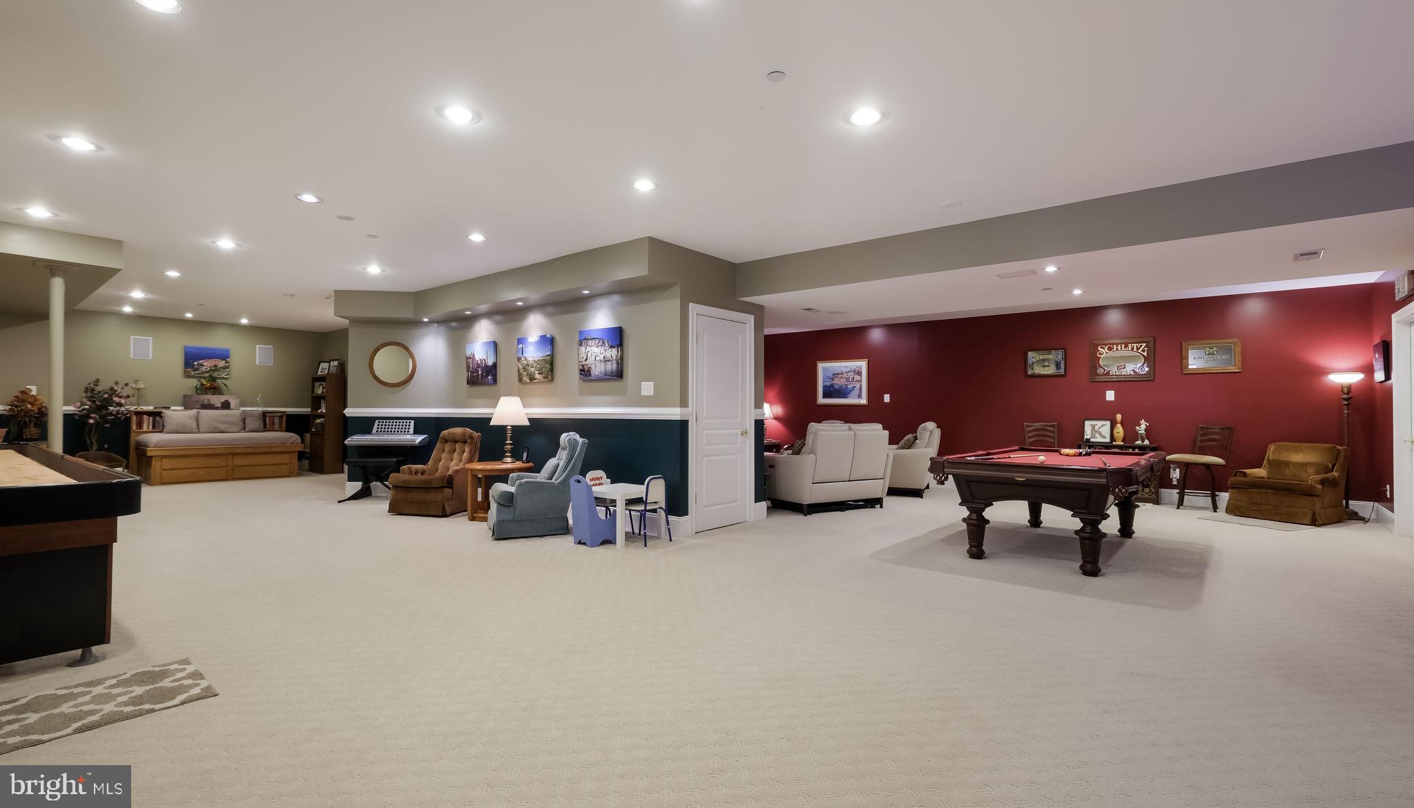 ASHTON RESERVE - Residential