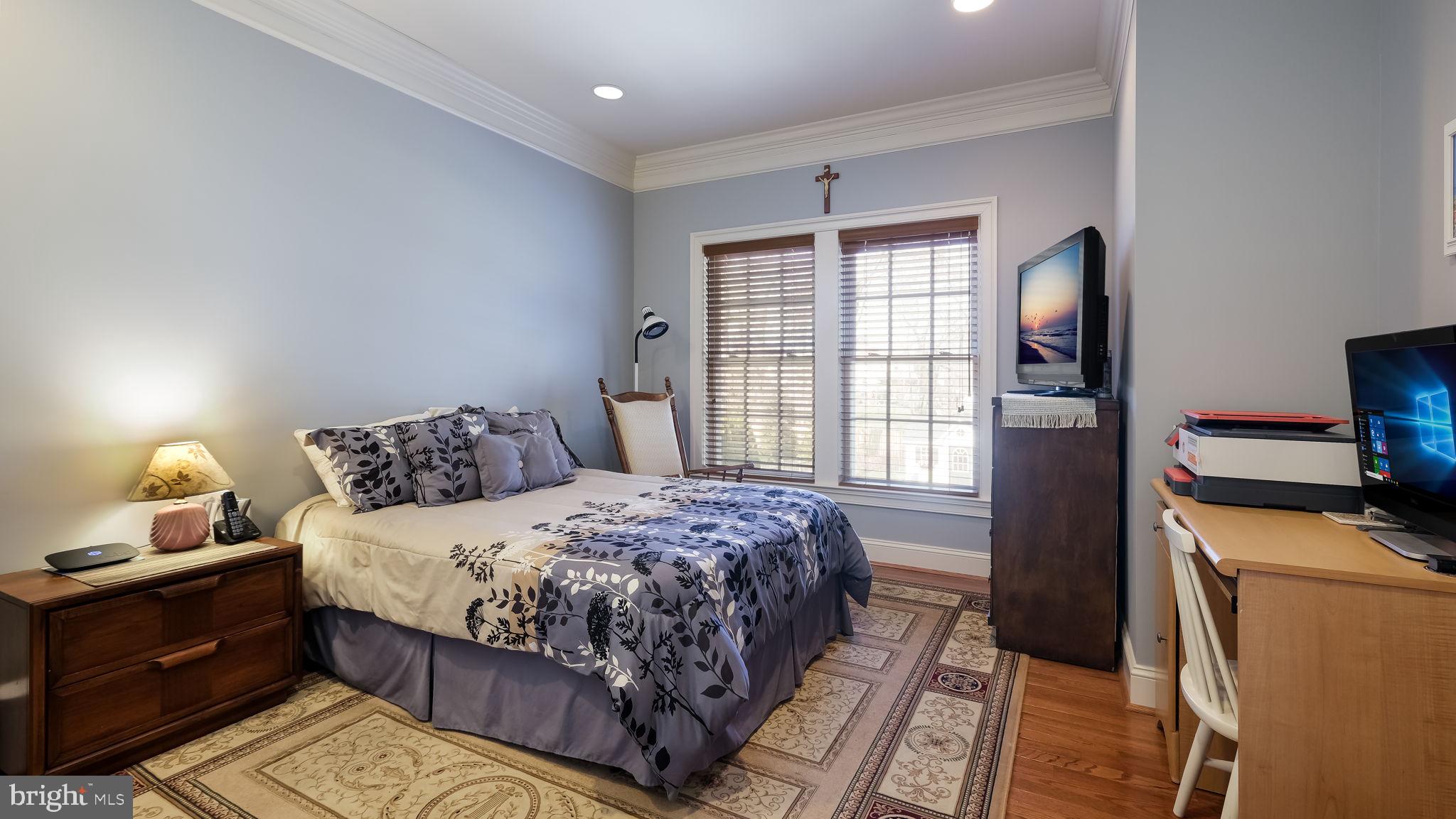 ASHTON RESERVE - Residential