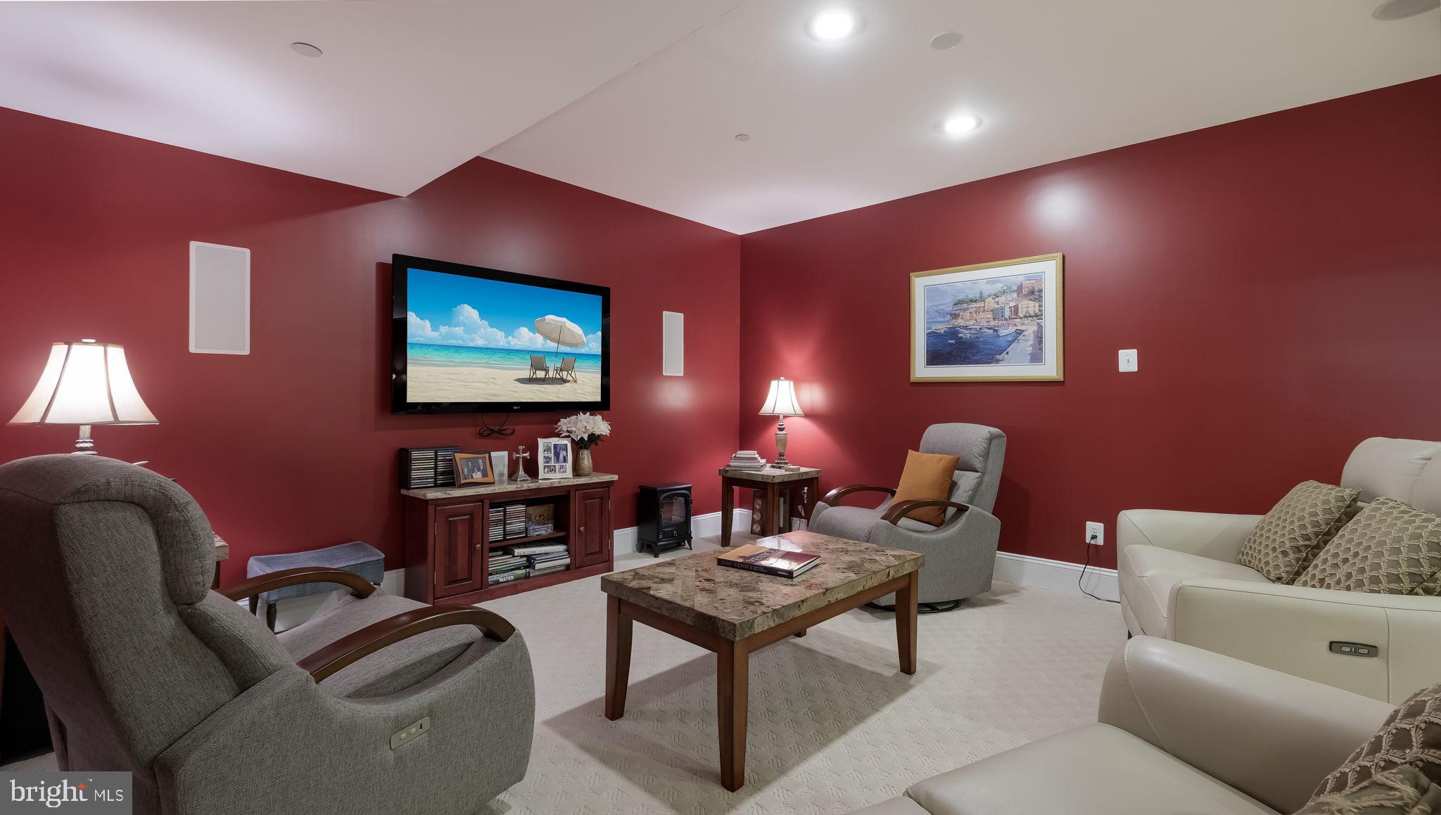 ASHTON RESERVE - Residential