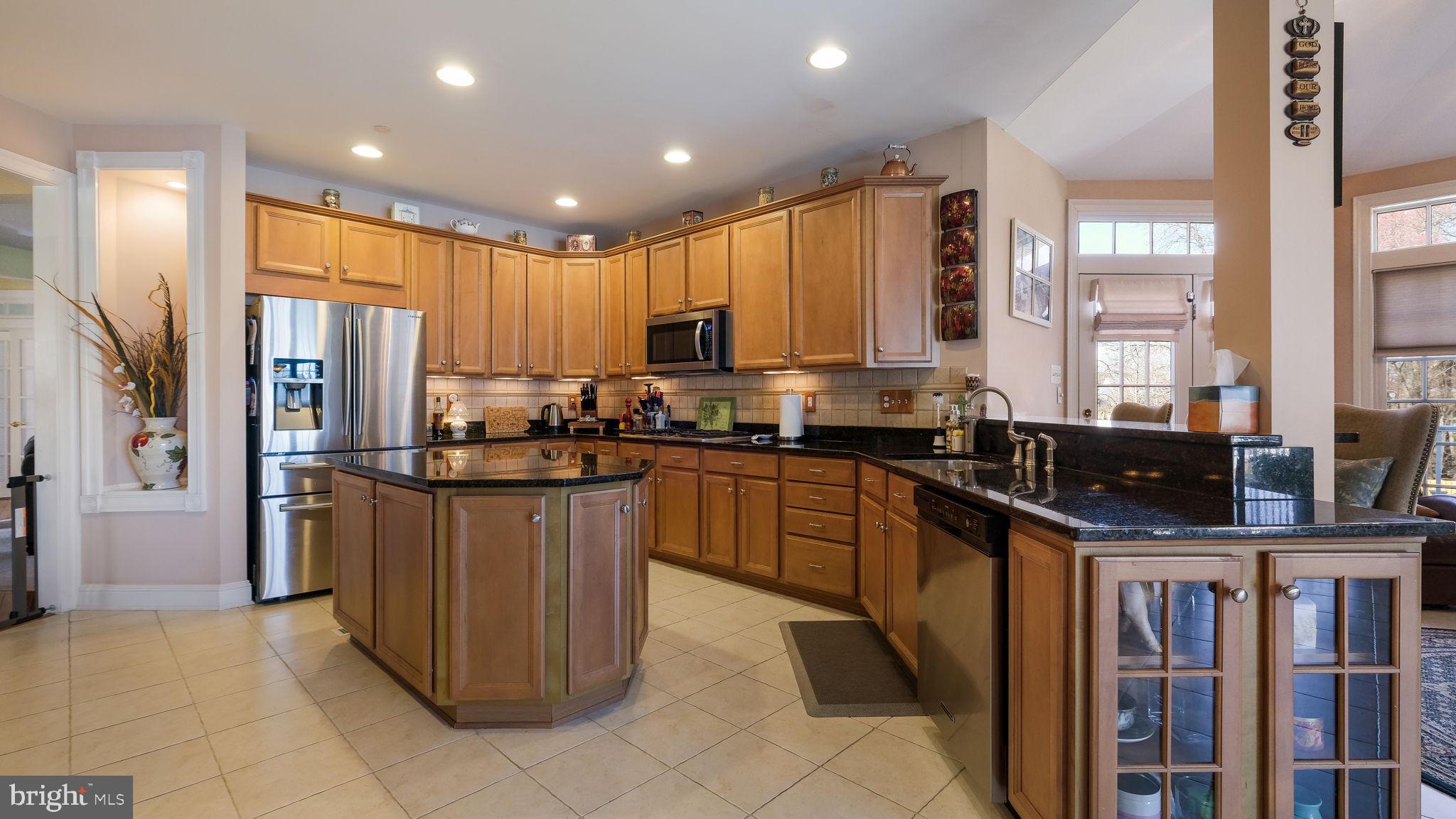 ASHTON RESERVE - Residential