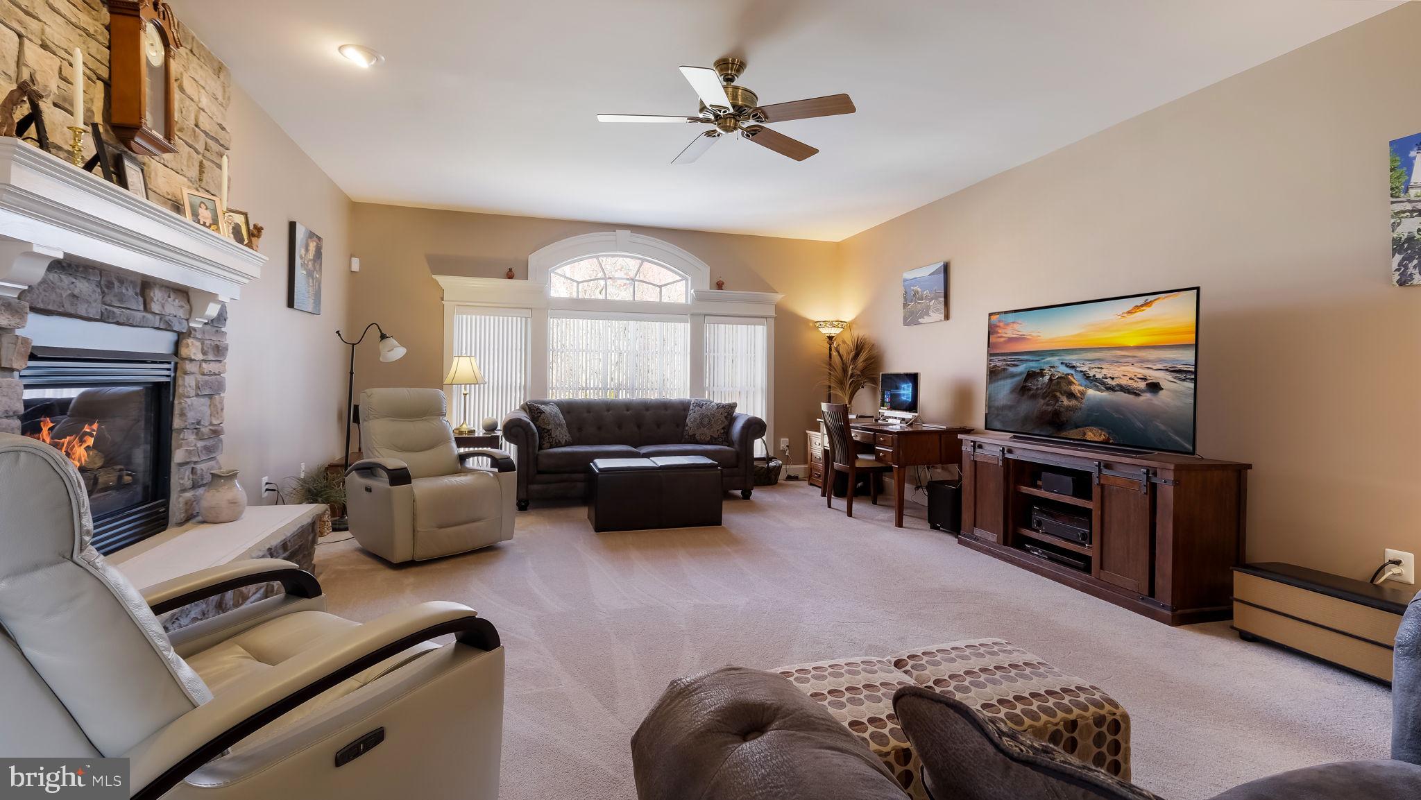 ASHTON RESERVE - Residential