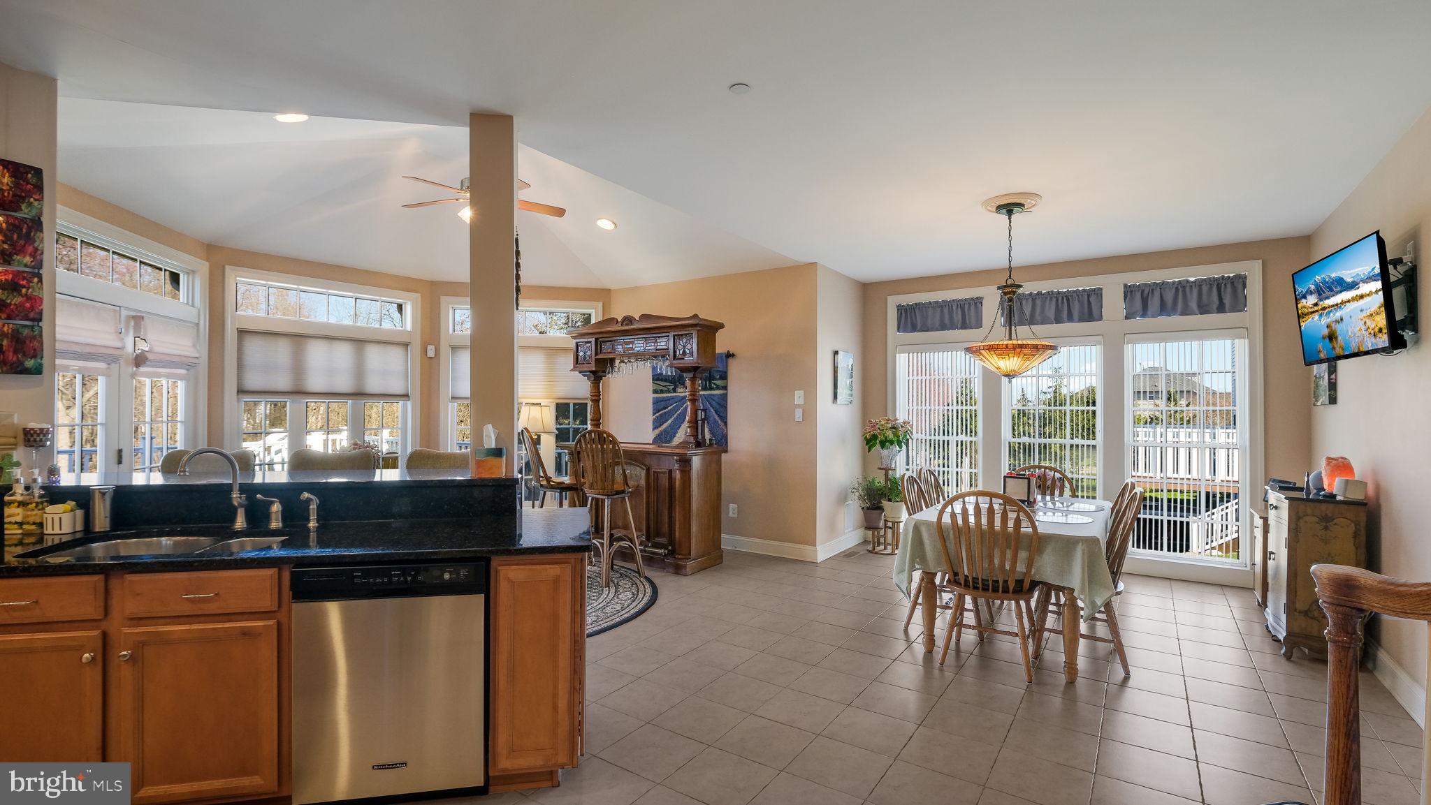 ASHTON RESERVE - Residential