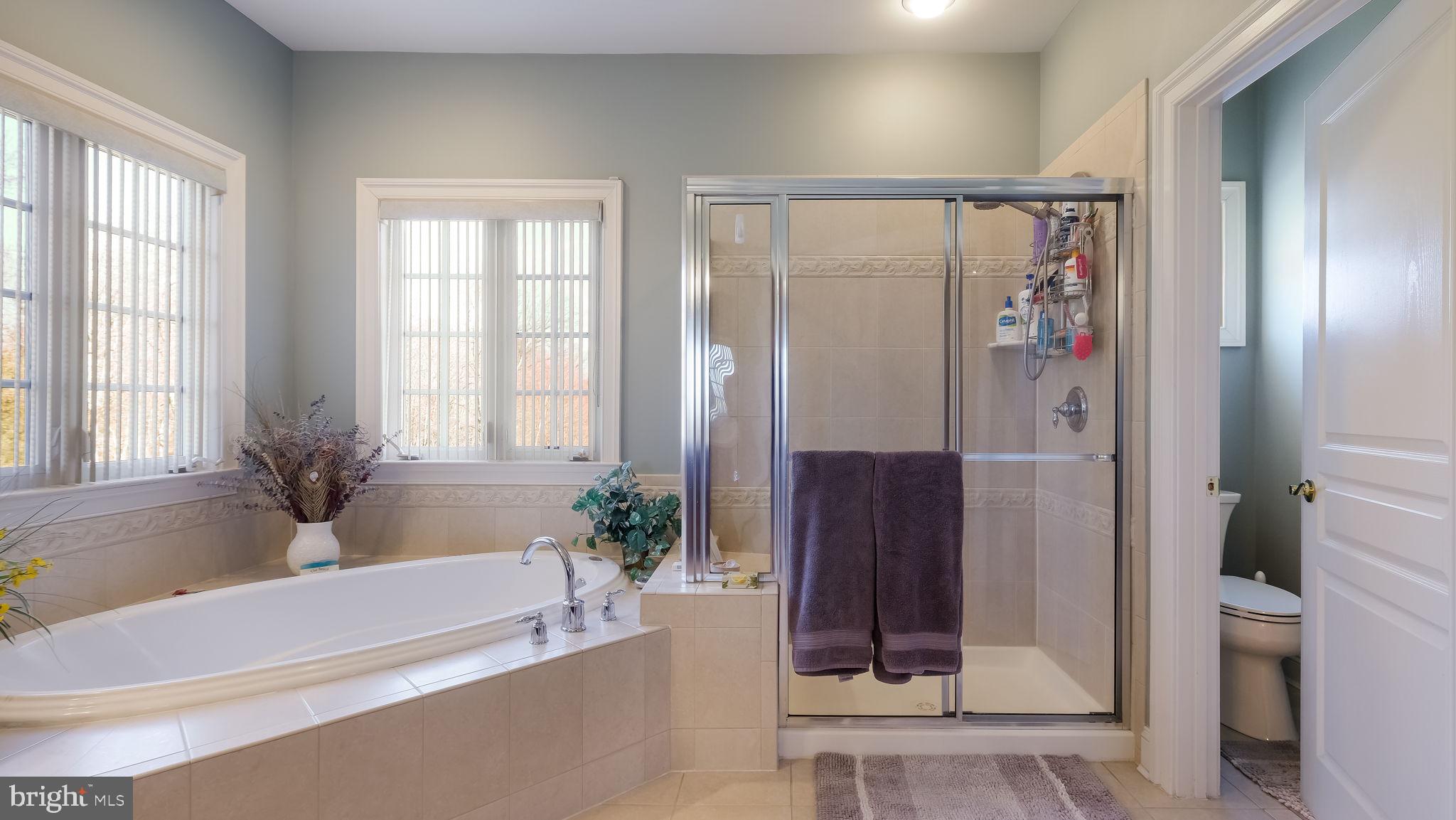 ASHTON RESERVE - Residential