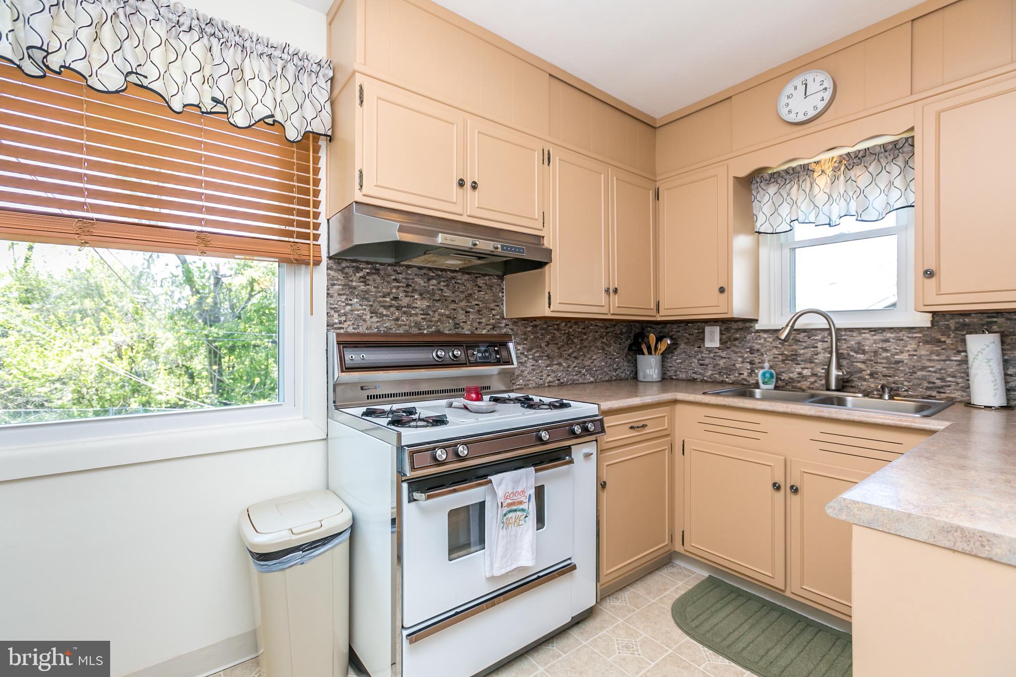 PARKVILLE - Residential