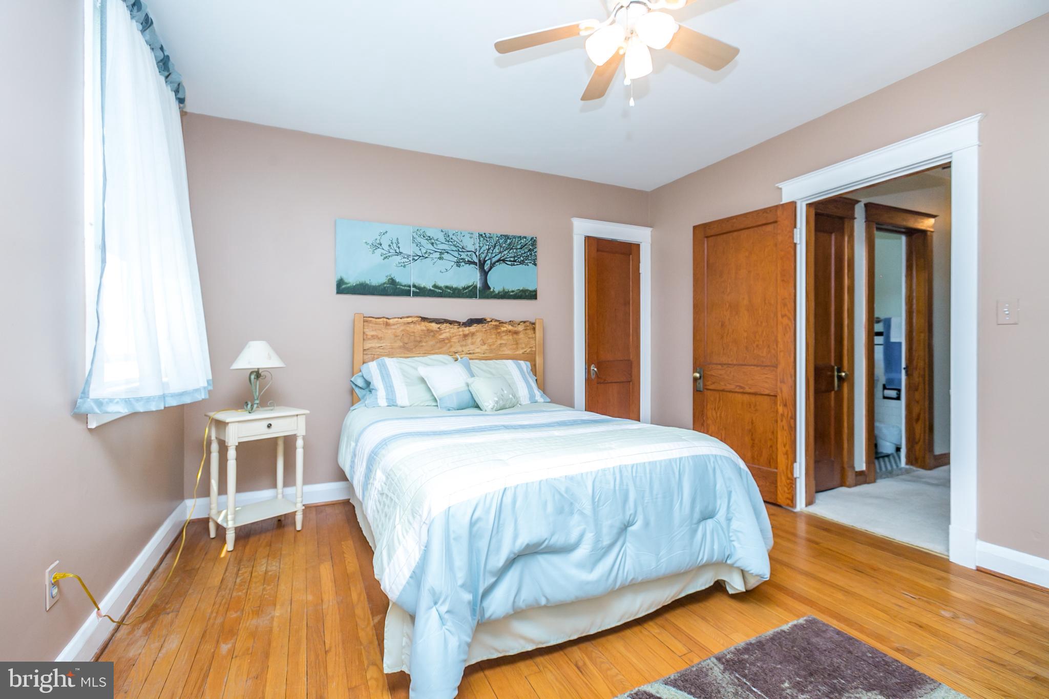 PARKVILLE - Residential