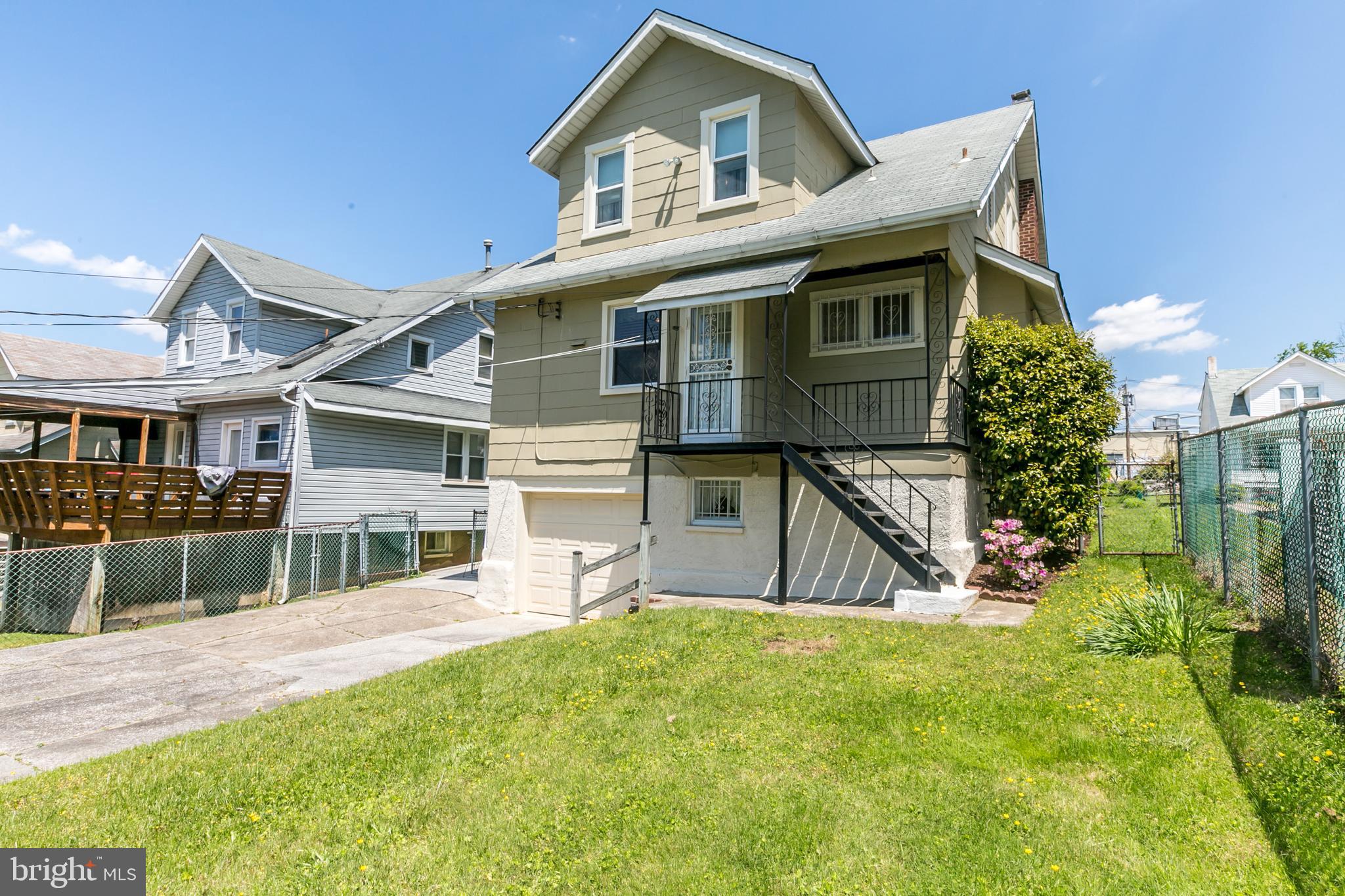 PARKVILLE - Residential