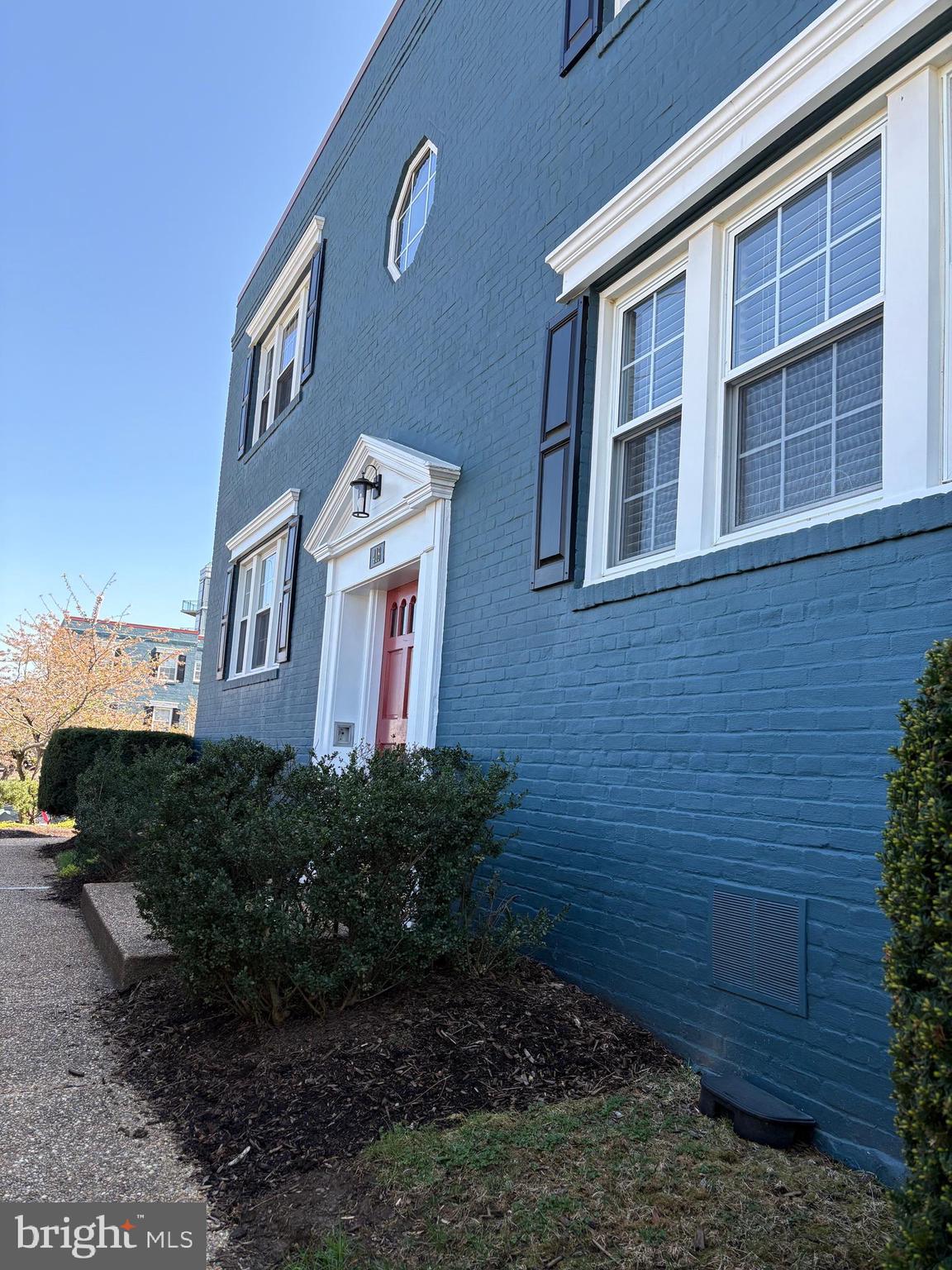 POTOMAC SHORES - Residential Lease