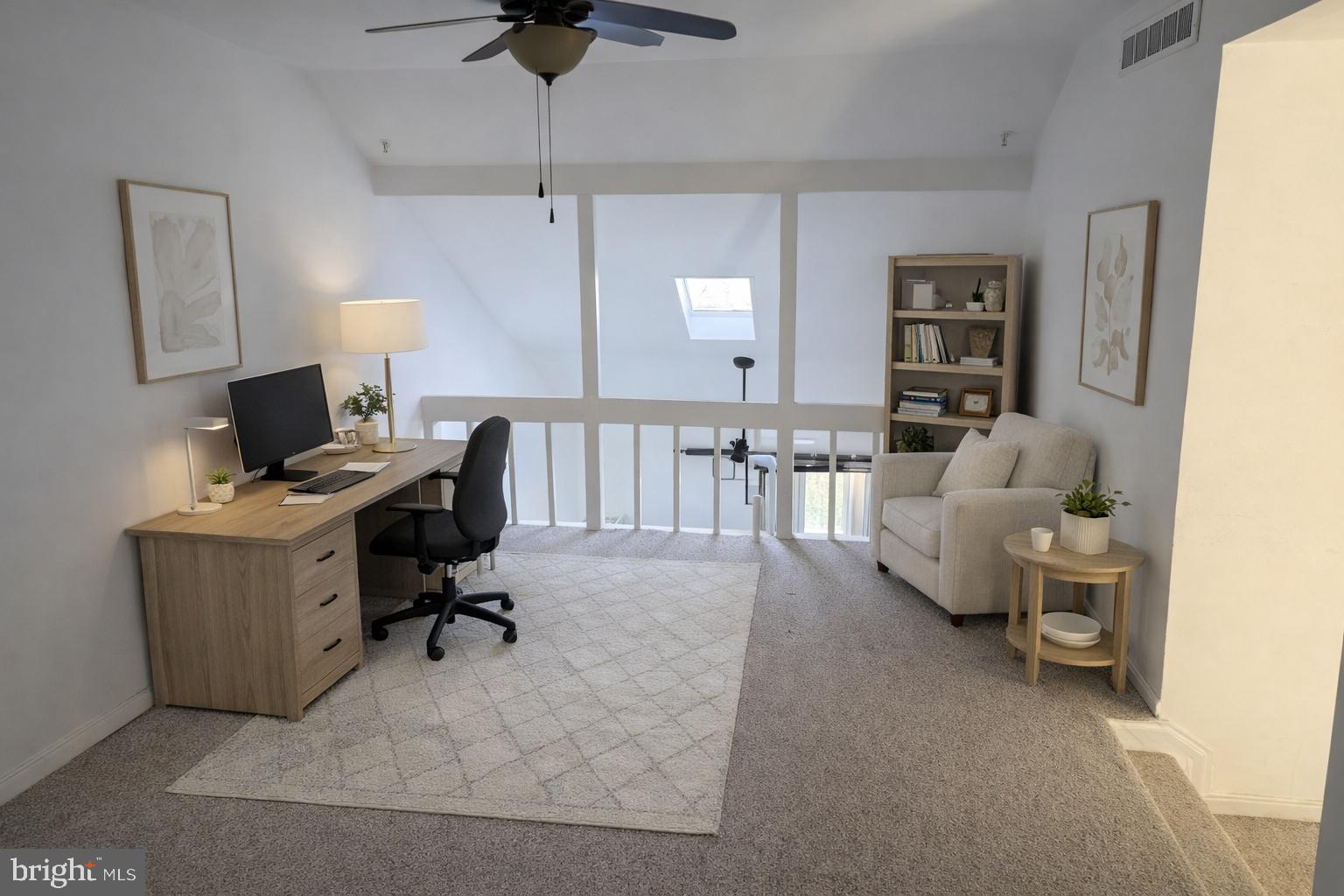 11 S TURNBERRY DRIVE