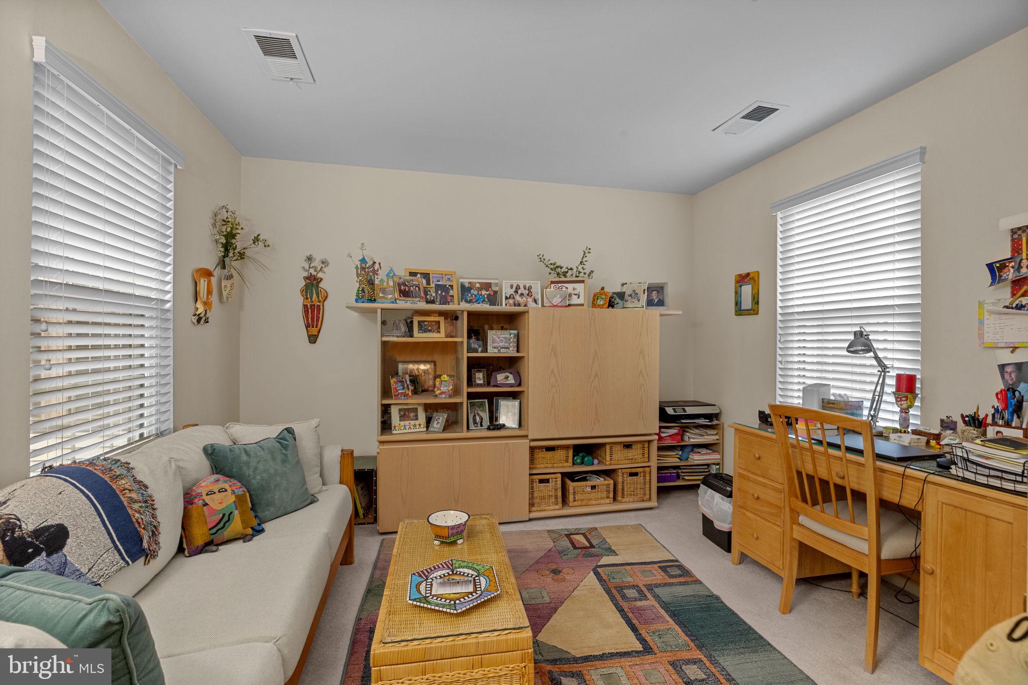 HAMPTON GREENS - Residential