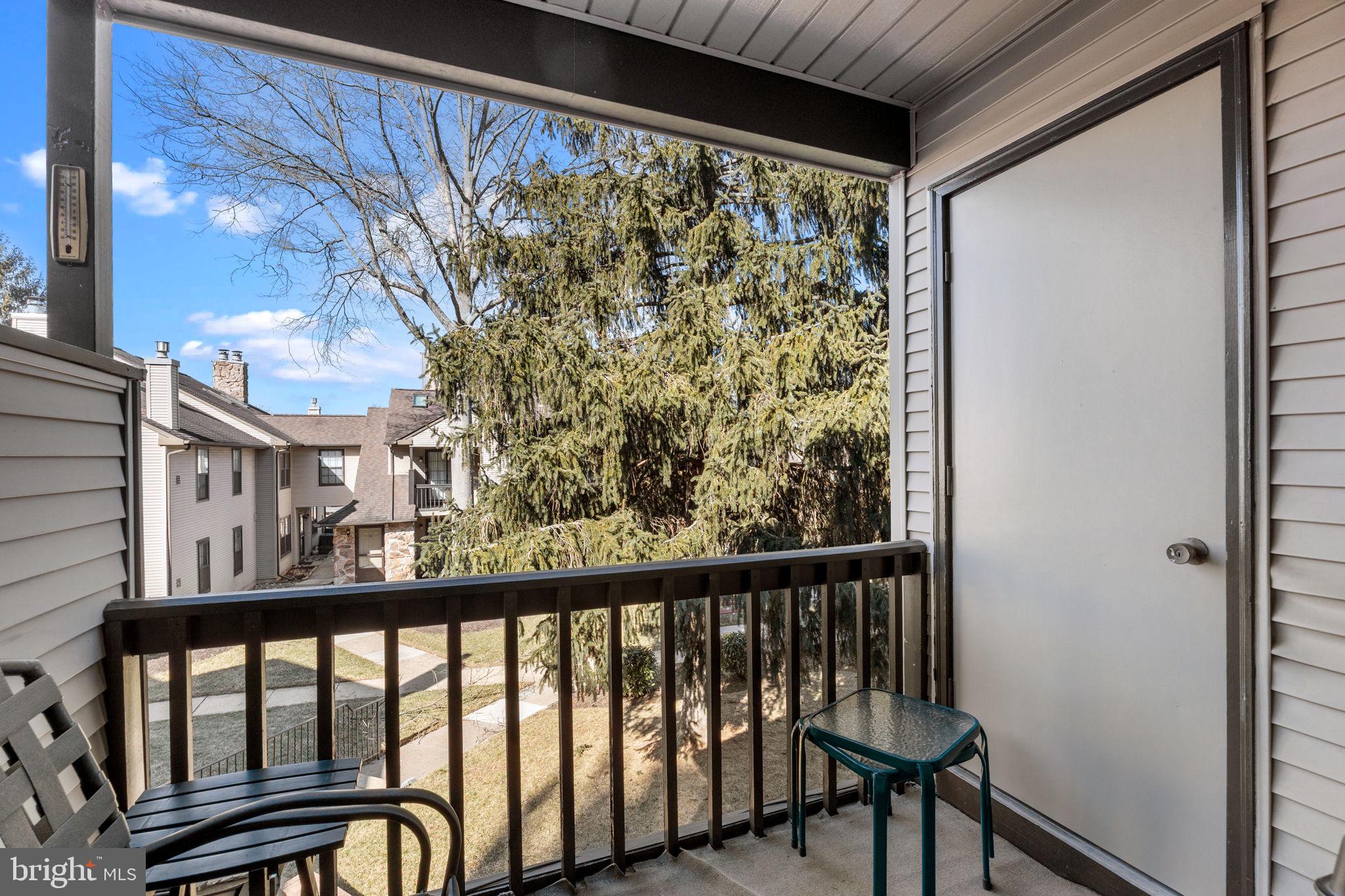 HAMPTON GREENS - Residential