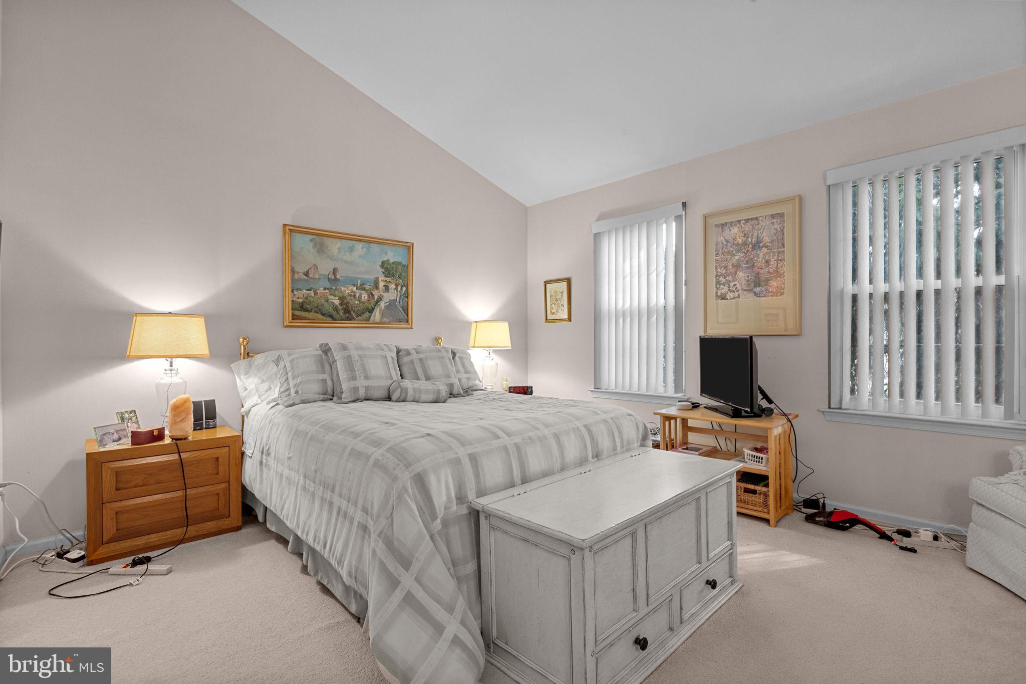 HAMPTON GREENS - Residential