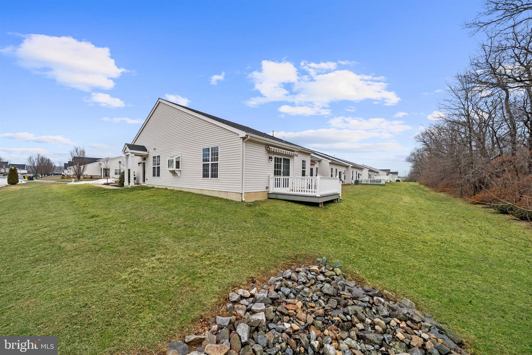 STEEPLE GLENN - Residential