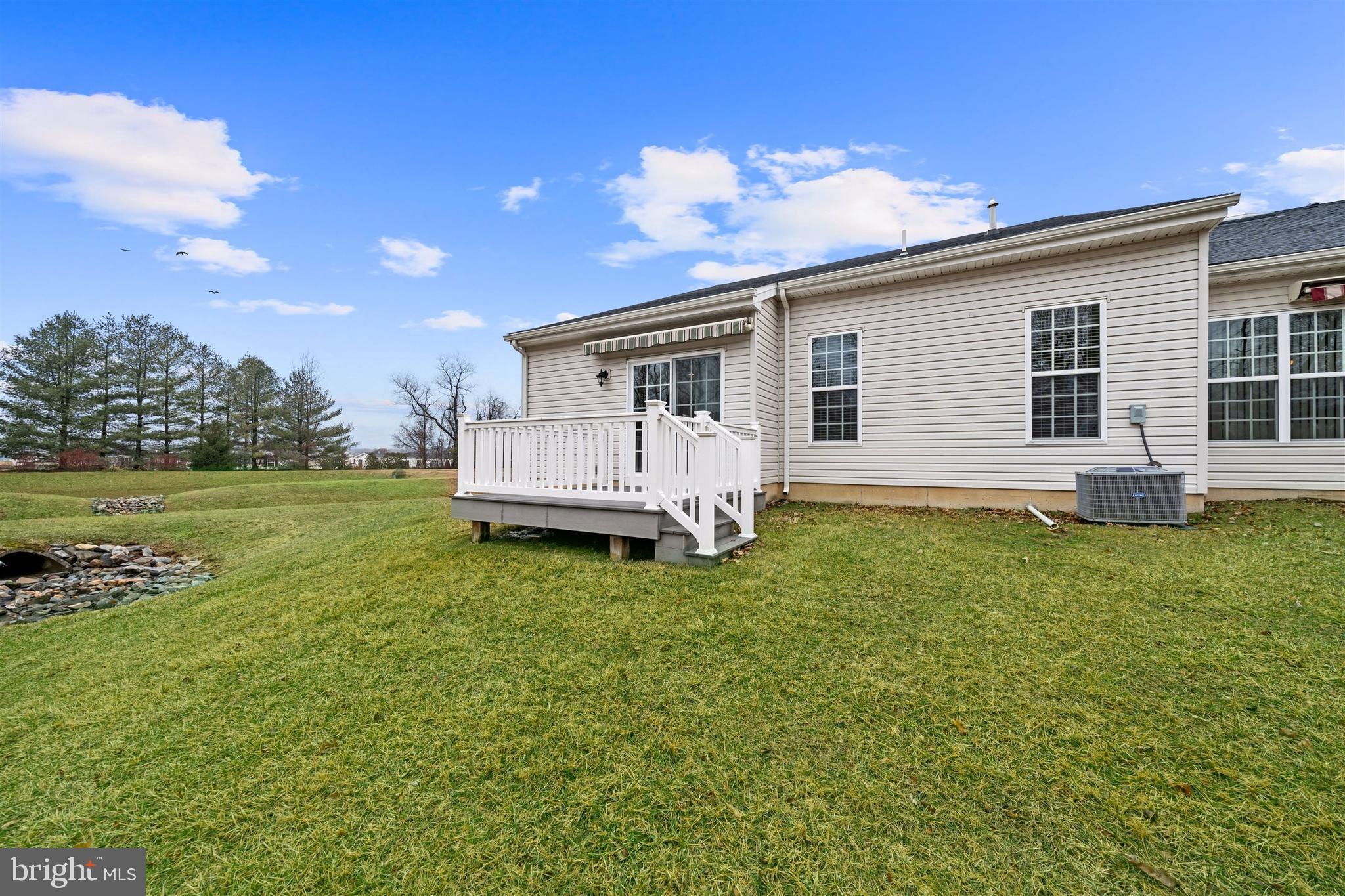 STEEPLE GLENN - Residential