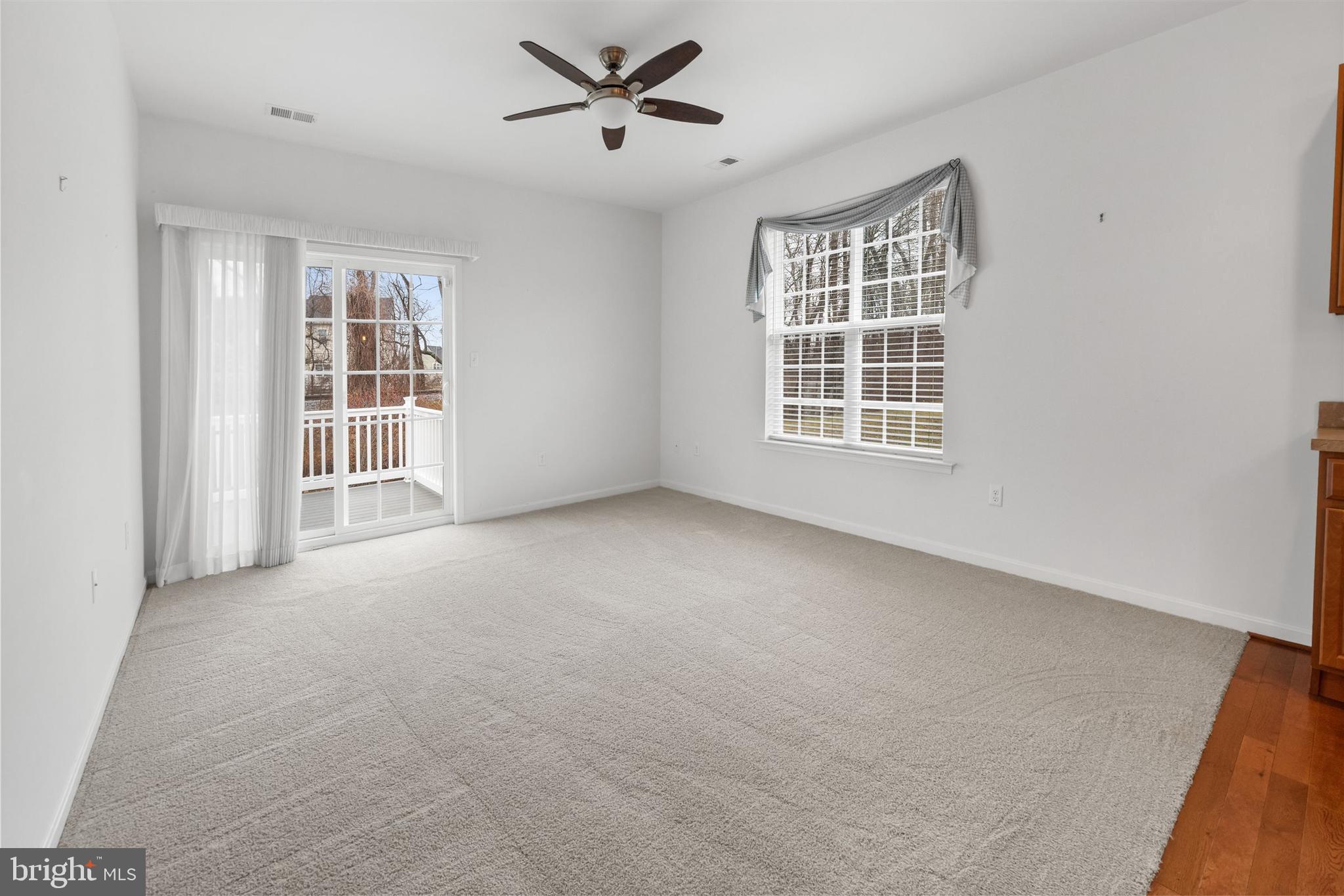 STEEPLE GLENN - Residential