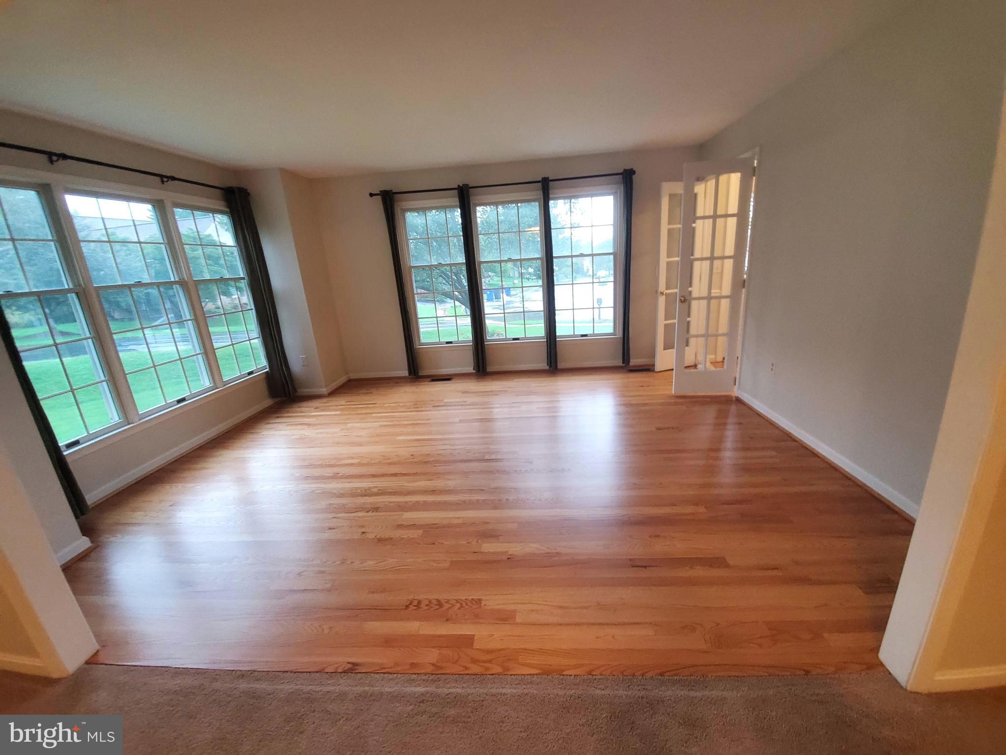 FOXFIELD AT MIDDLETOWN - Residential Lease