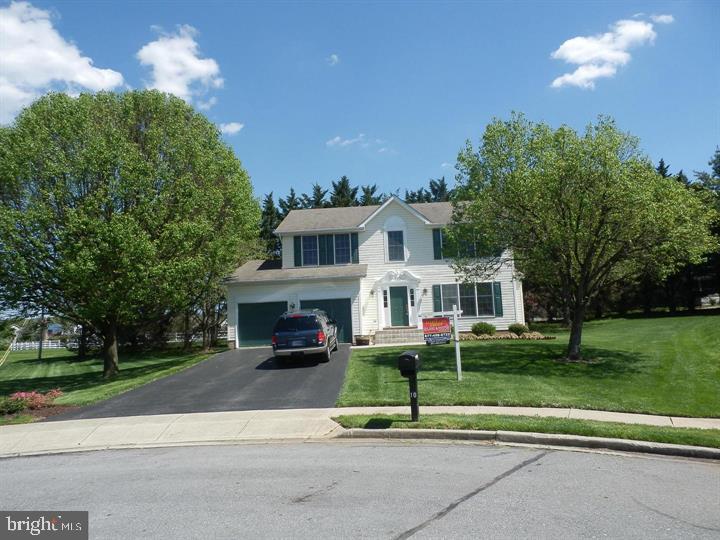 FOXFIELD AT MIDDLETOWN - Residential Lease