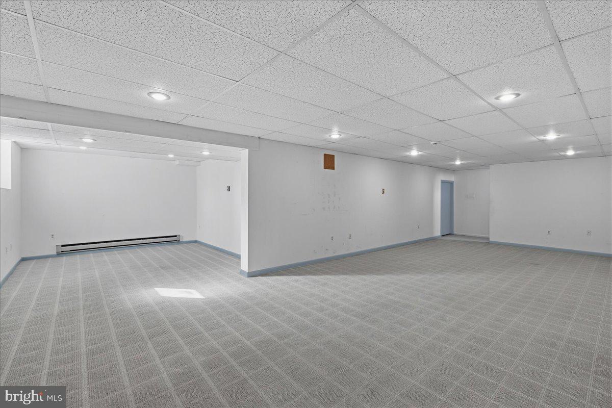 MAPLE GLEN - Residential