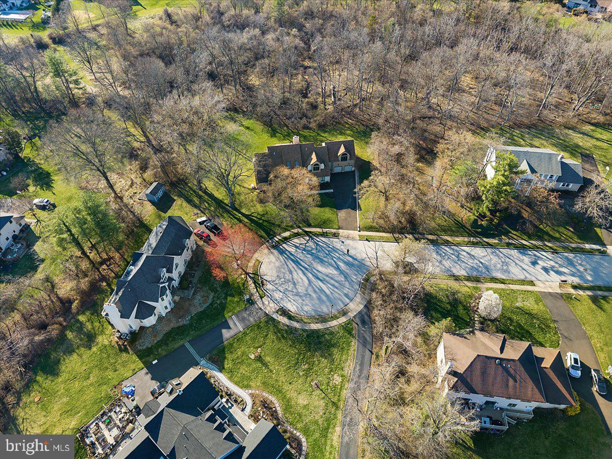 MAPLE GLEN - Residential