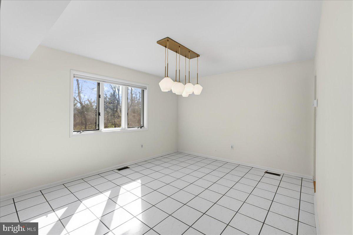 MAPLE GLEN - Residential