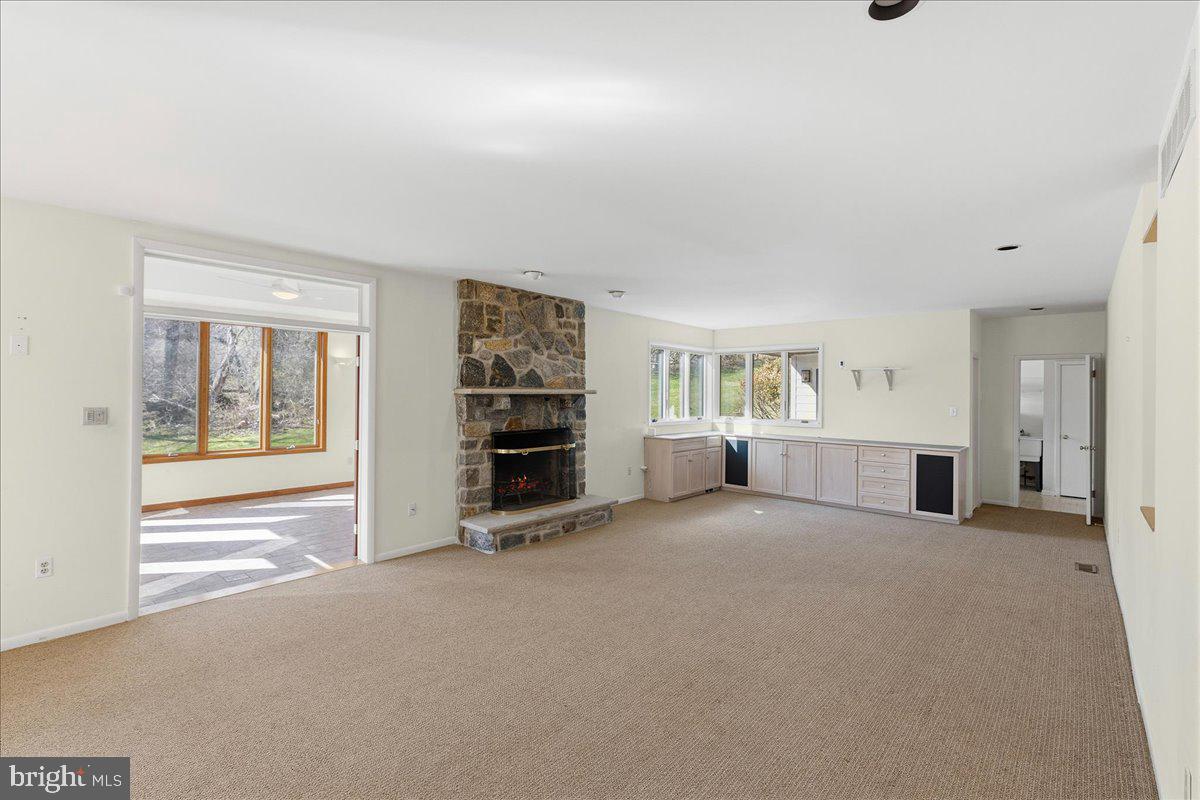 MAPLE GLEN - Residential