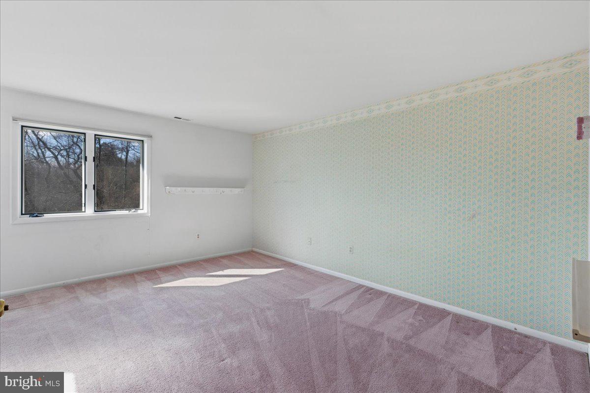 MAPLE GLEN - Residential