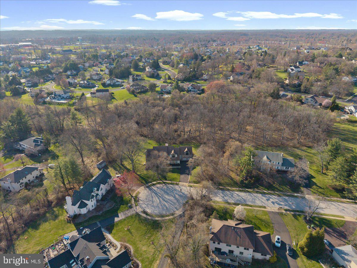 MAPLE GLEN - Residential