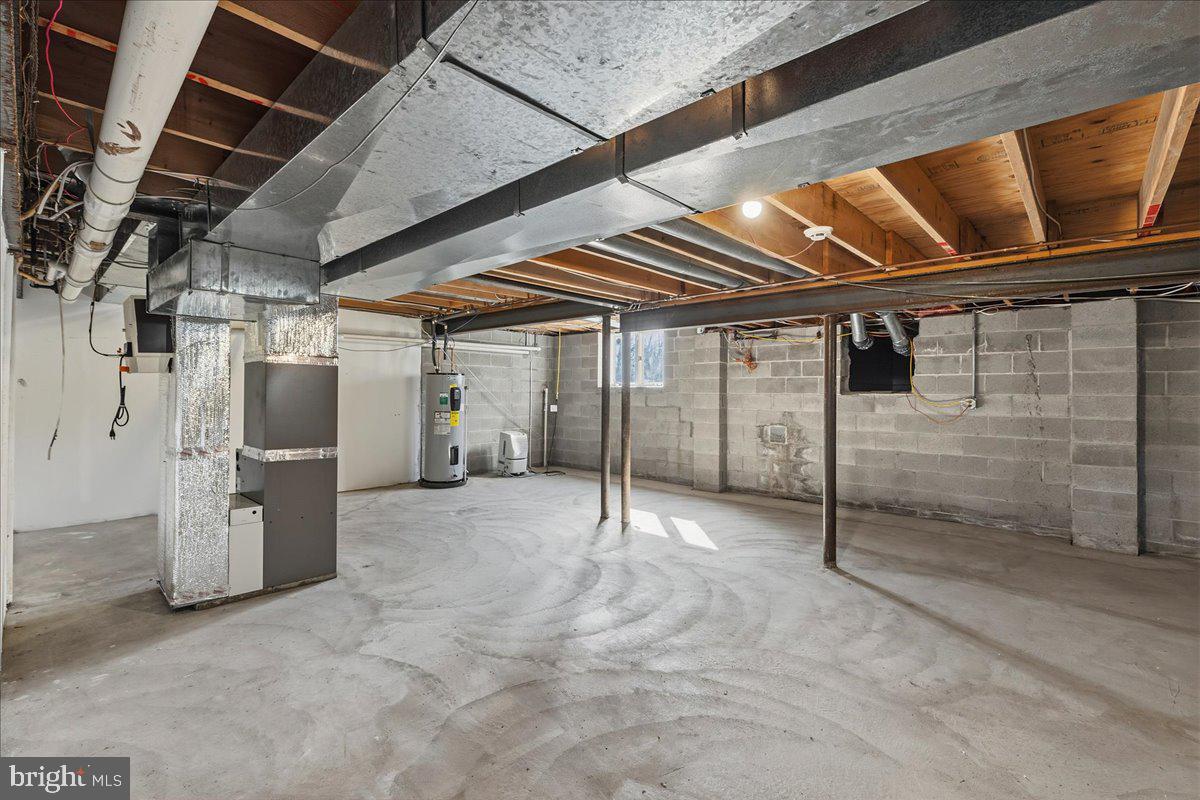 MAPLE GLEN - Residential