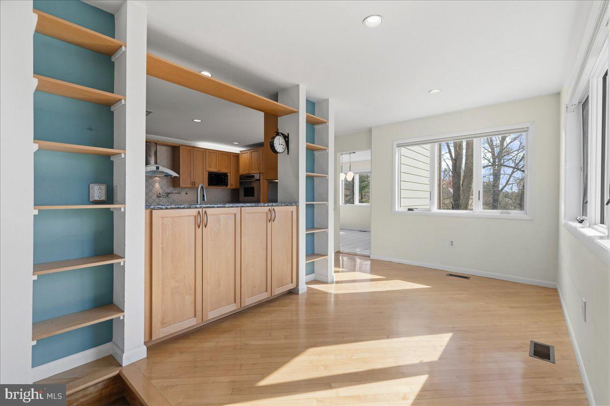 MAPLE GLEN - Residential