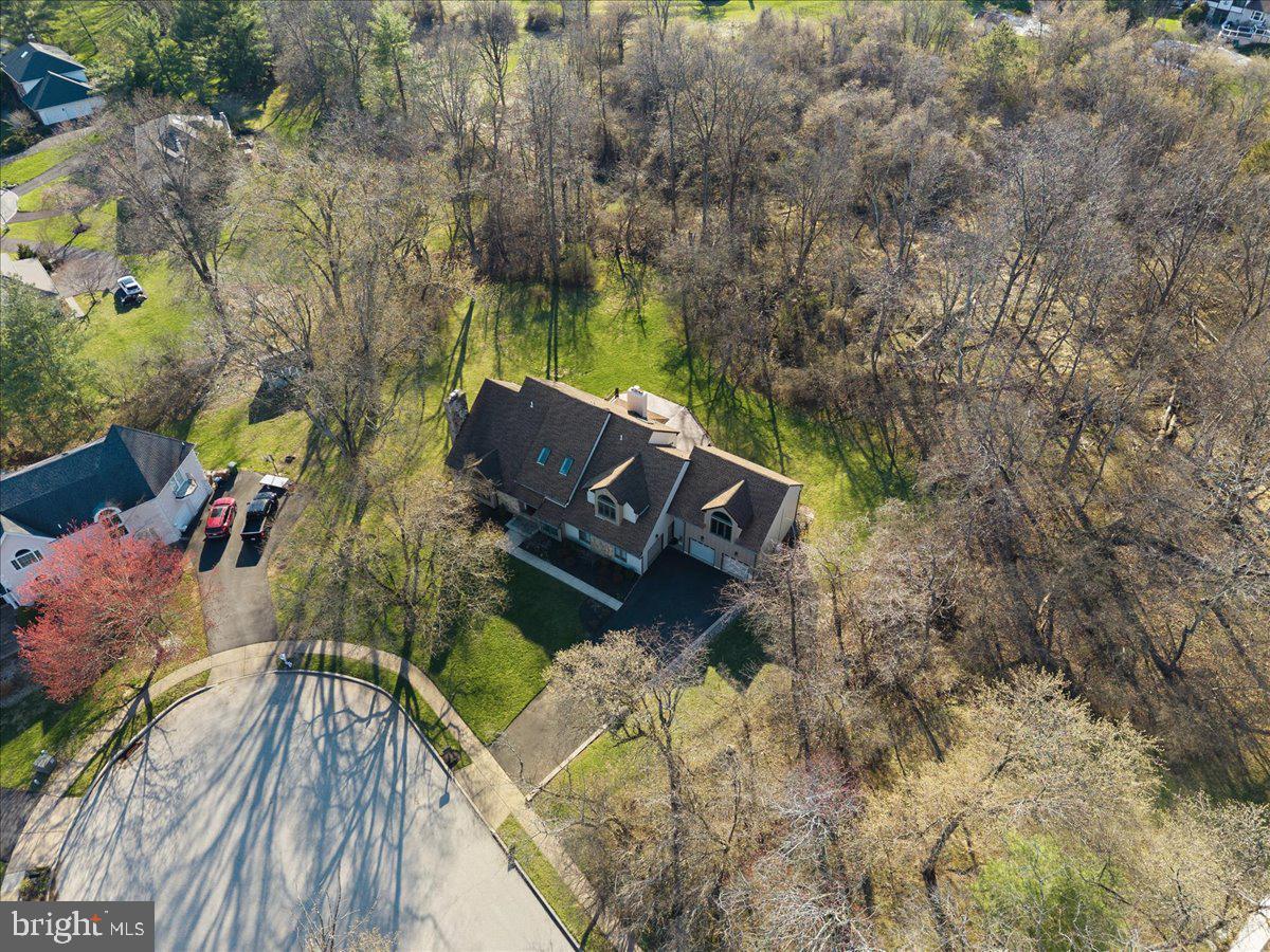 MAPLE GLEN - Residential