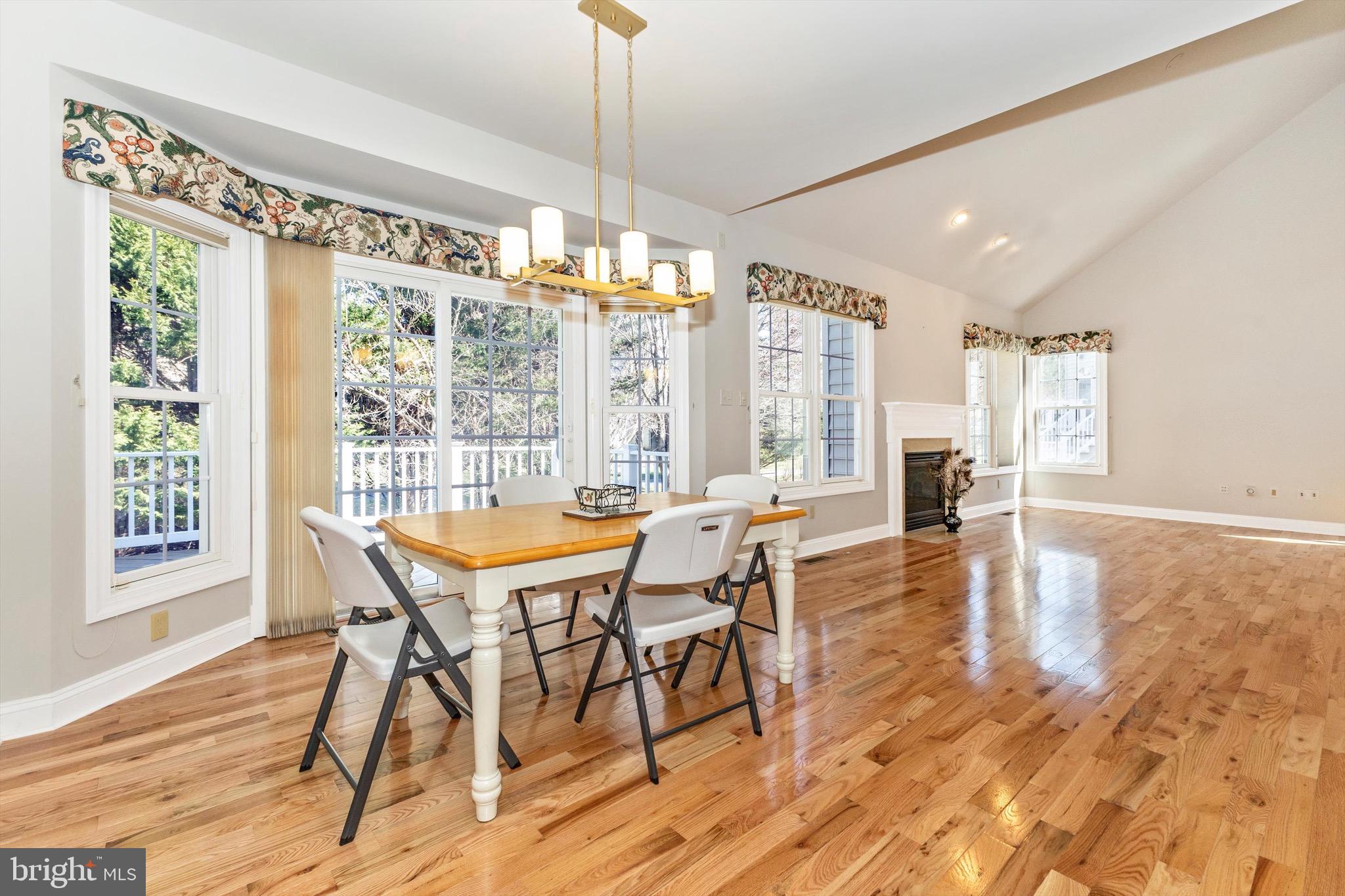 EMERSON - Residential