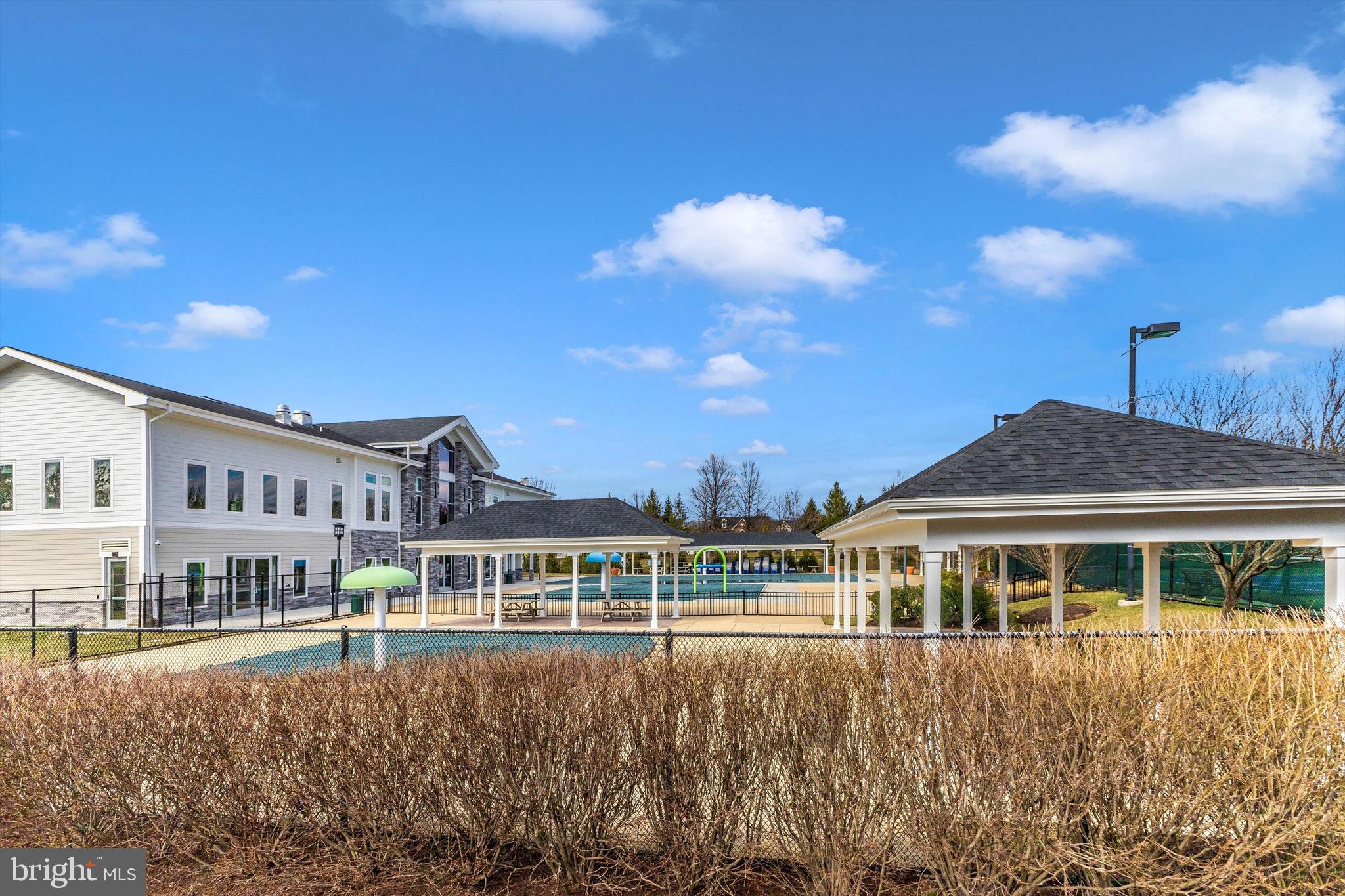 EMERSON - Residential