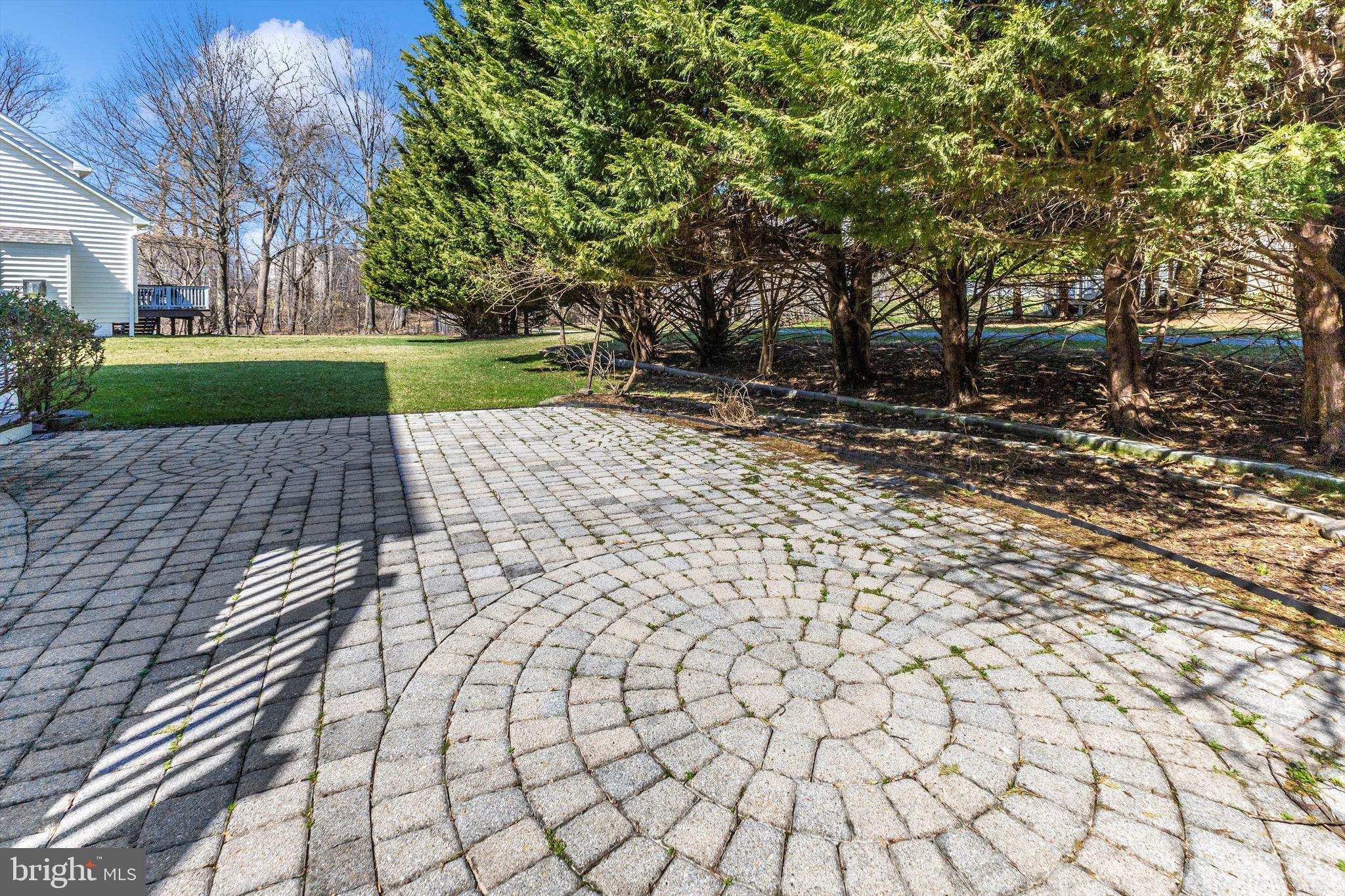 EMERSON - Residential