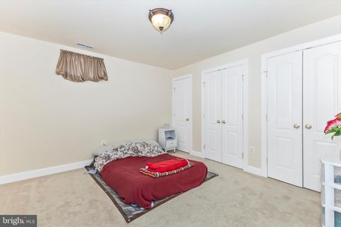 listing image 50
