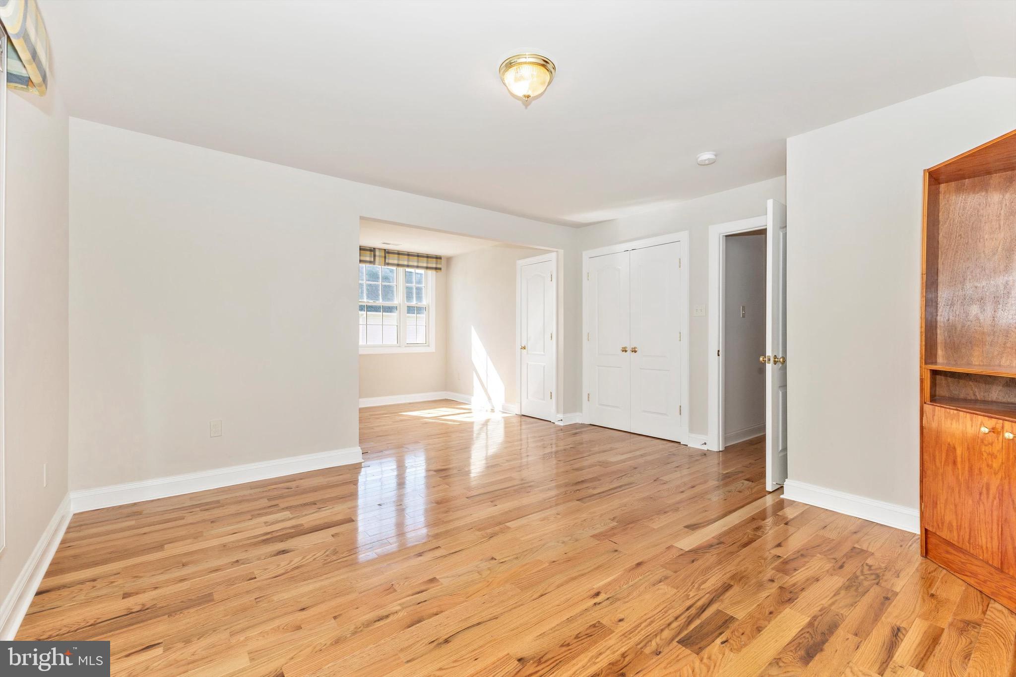 EMERSON - Residential