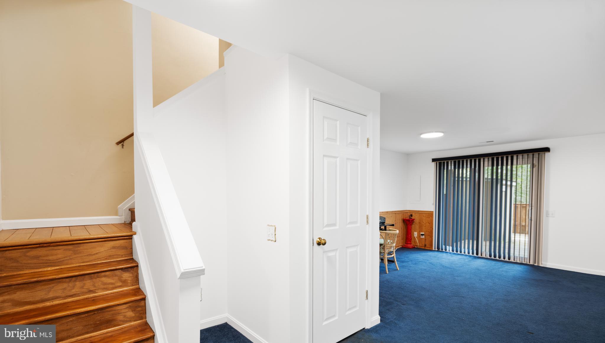 RIVER OAKS - Residential